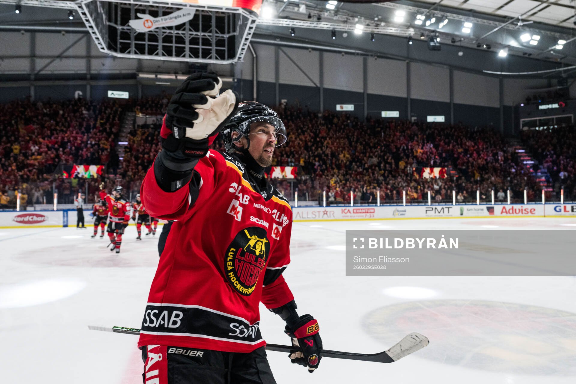Luleås Eetu Koivistoinen jublar