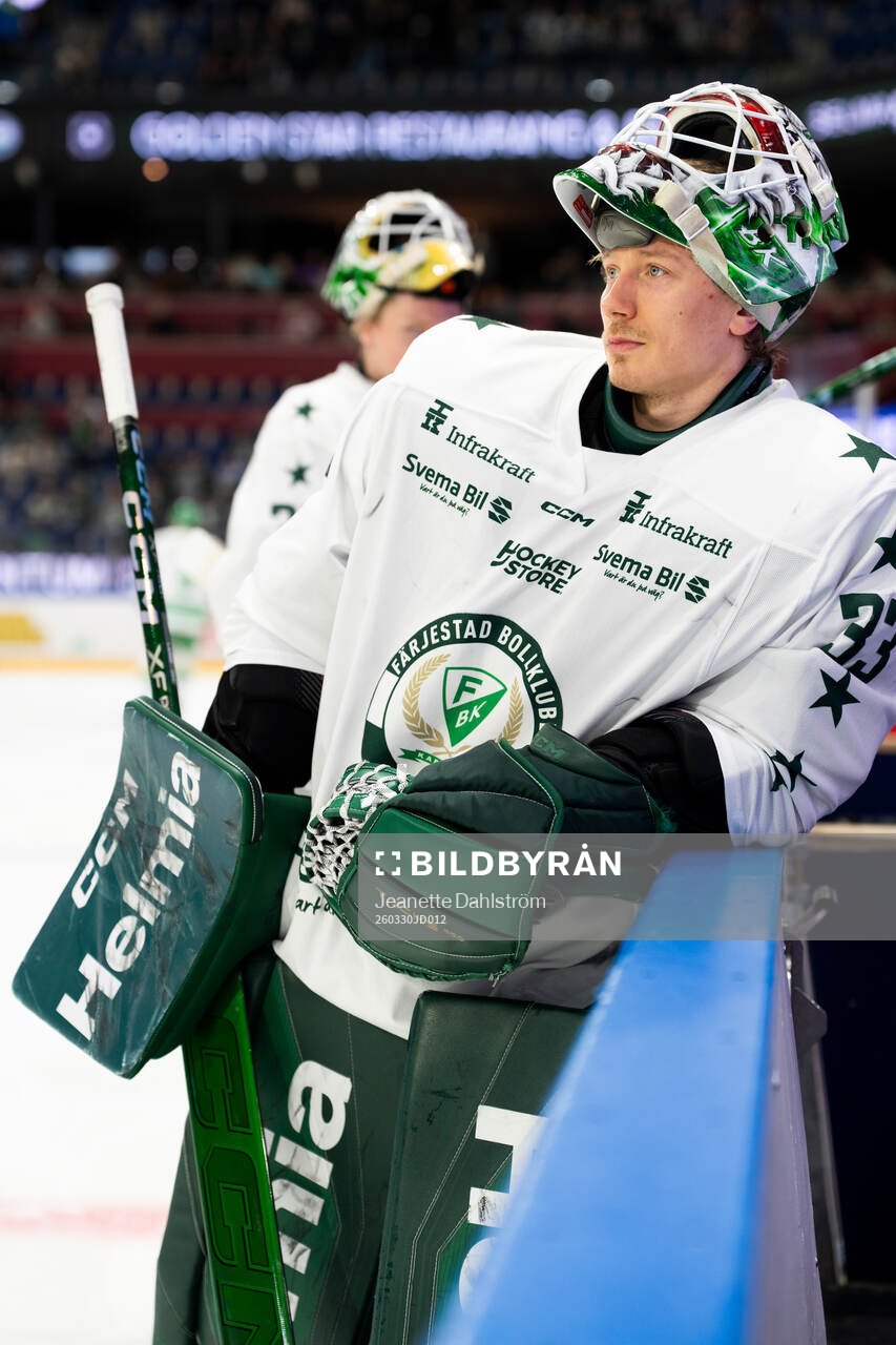 Färjestads målvakt Emil Larmi