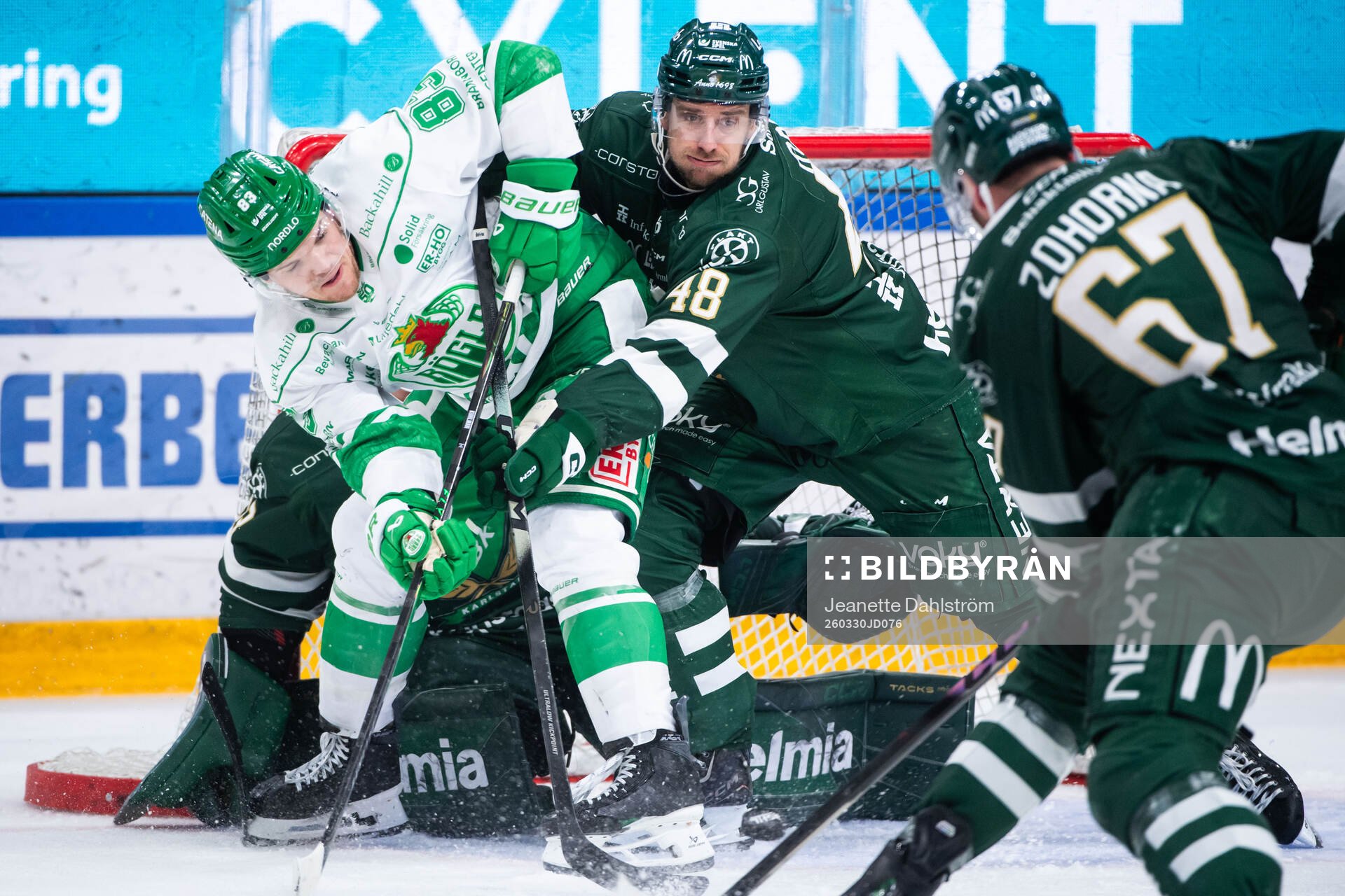 Rögles Karson Kuhlman och Färjestads Filip Roos
