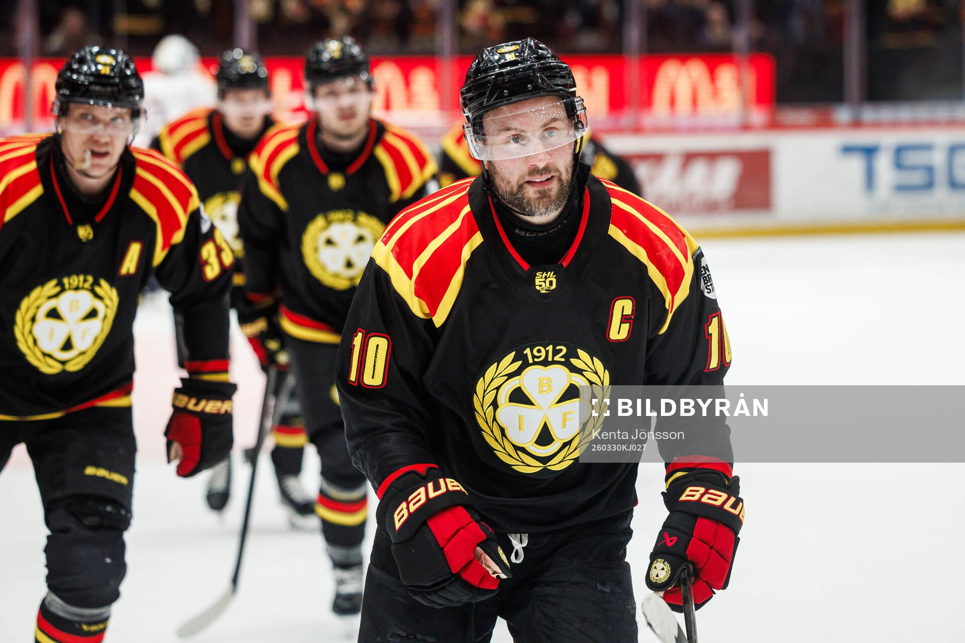 Brynäs Johan Larsson jublar