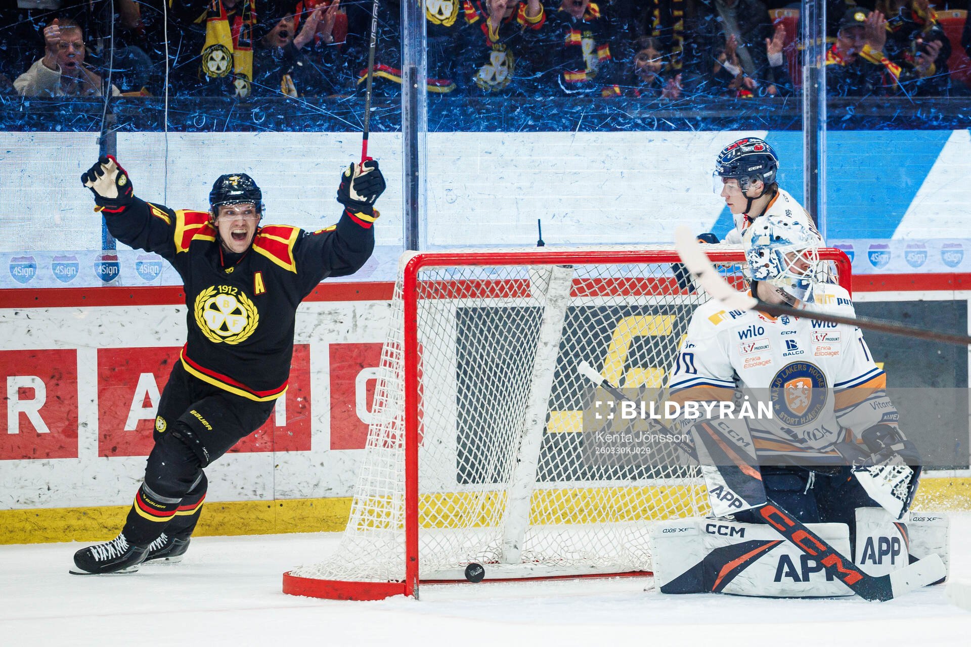 Brynäs Jakob Silfverberg jublar