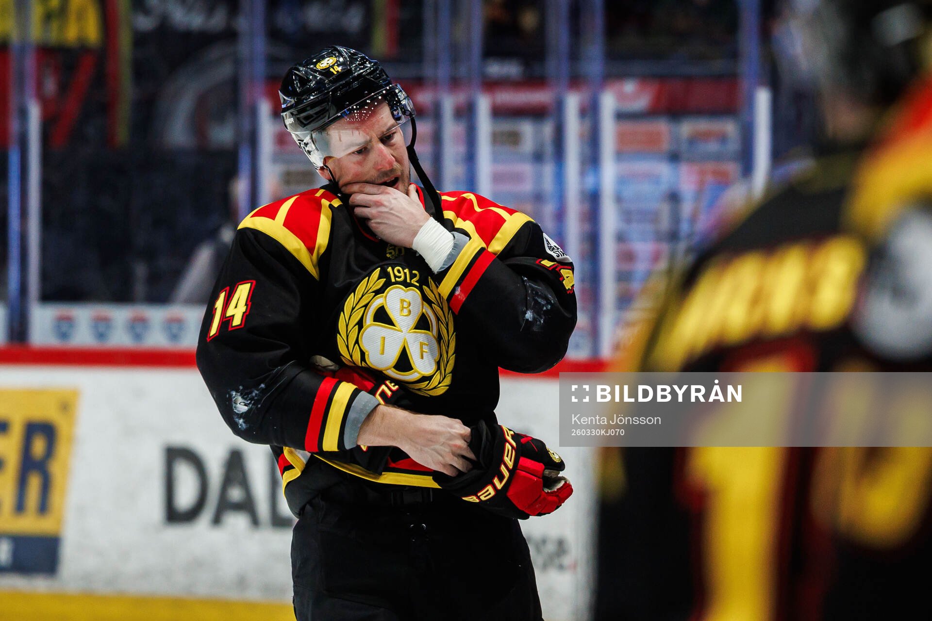 Brynäs Robert Hägg har ont