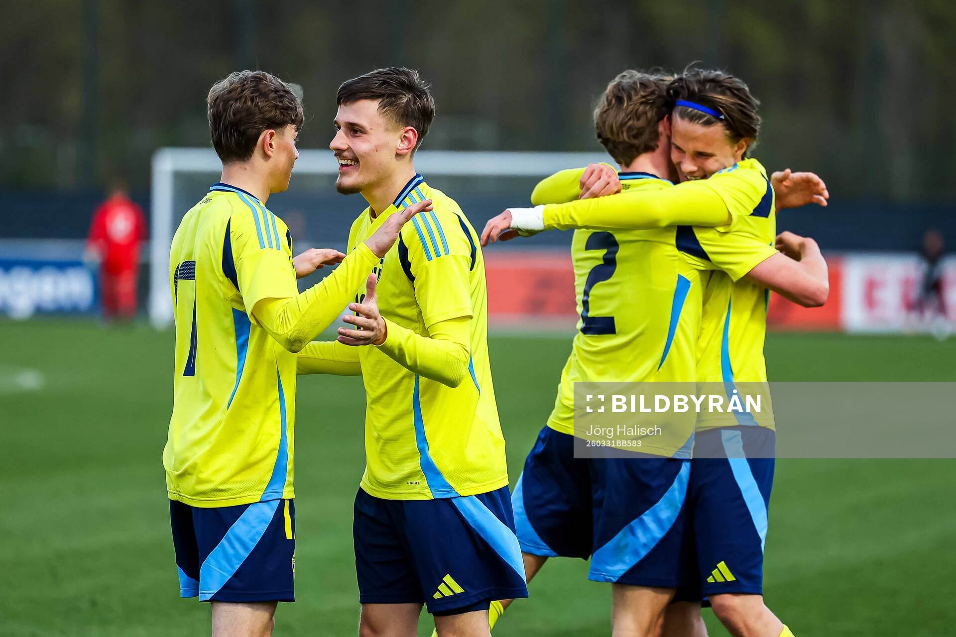 Filip Öhman of Sweden celebrate with teammates
