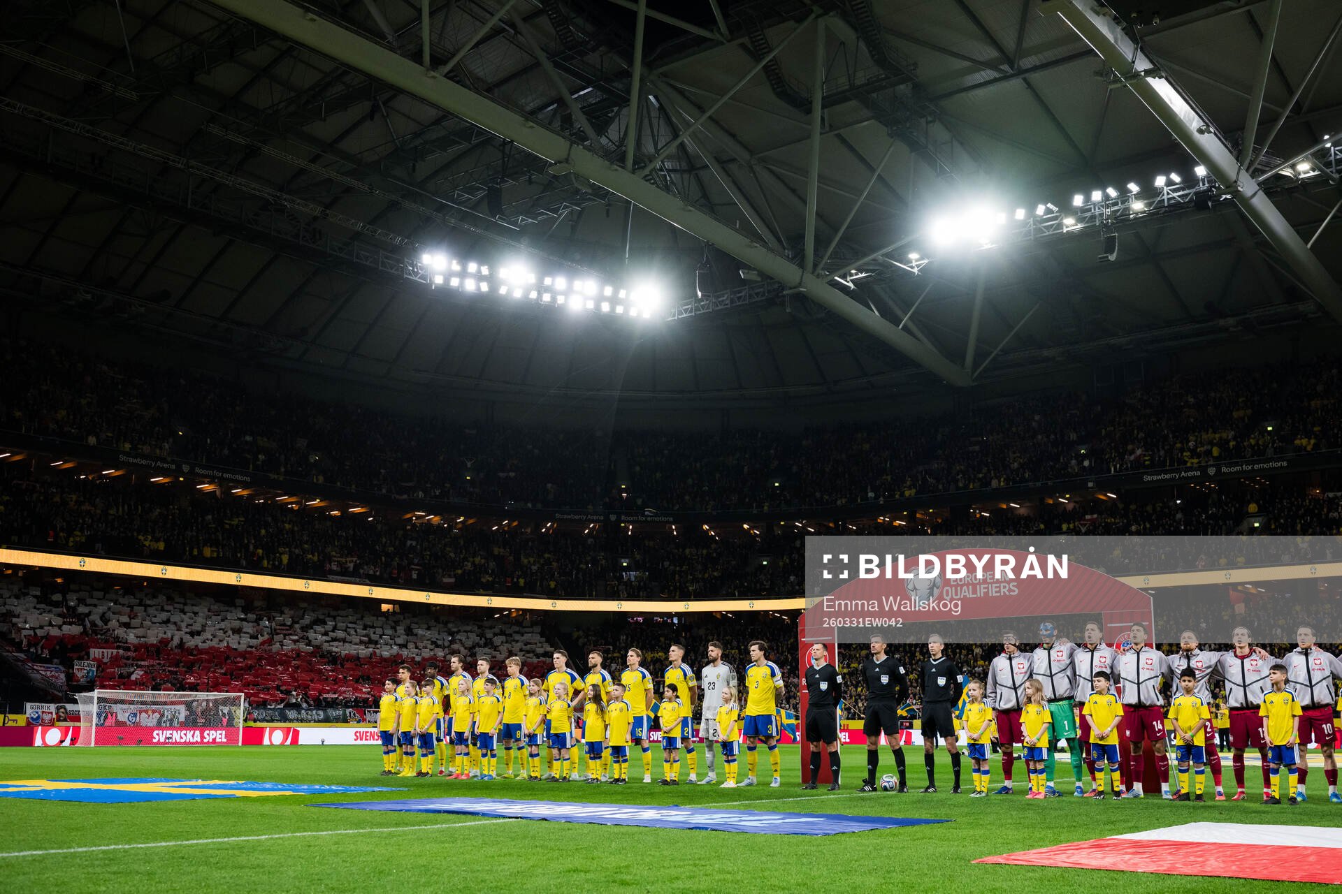 Players of Sweden and of Poland