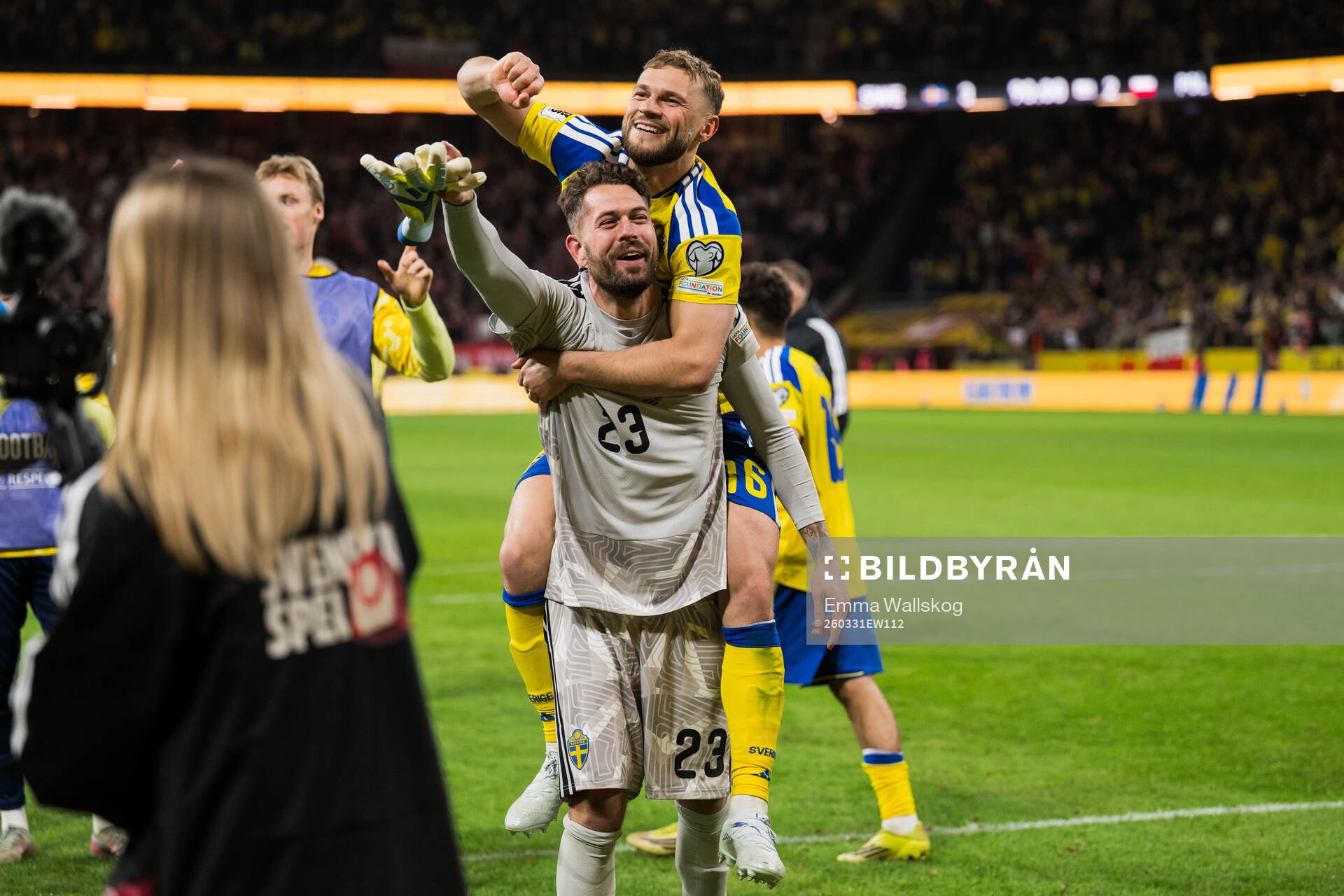goalkeeper Kristoffer Nordfeldt and Jesper Karlström of
