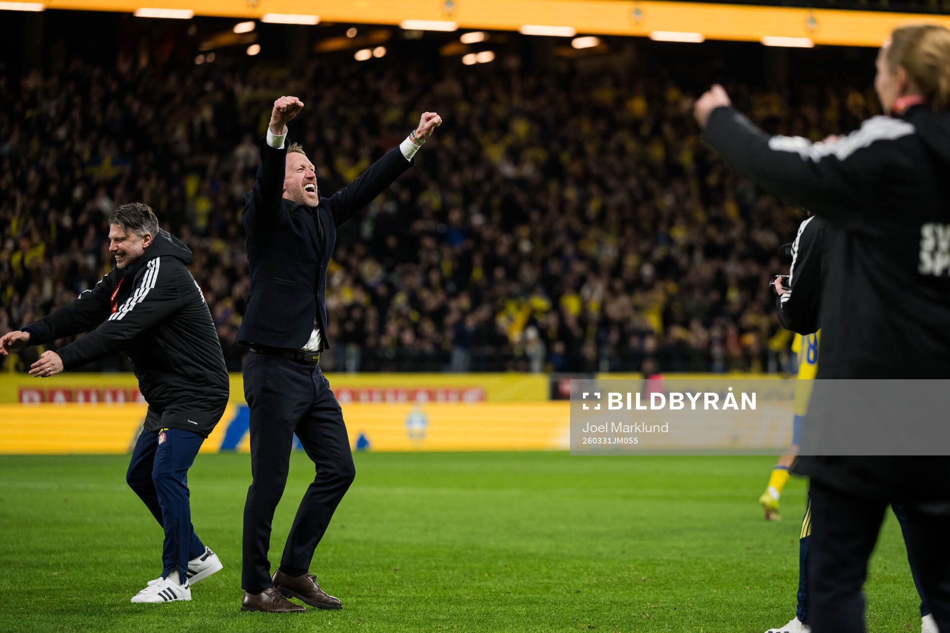 Head coach Graham Potter of Sweden celebrates