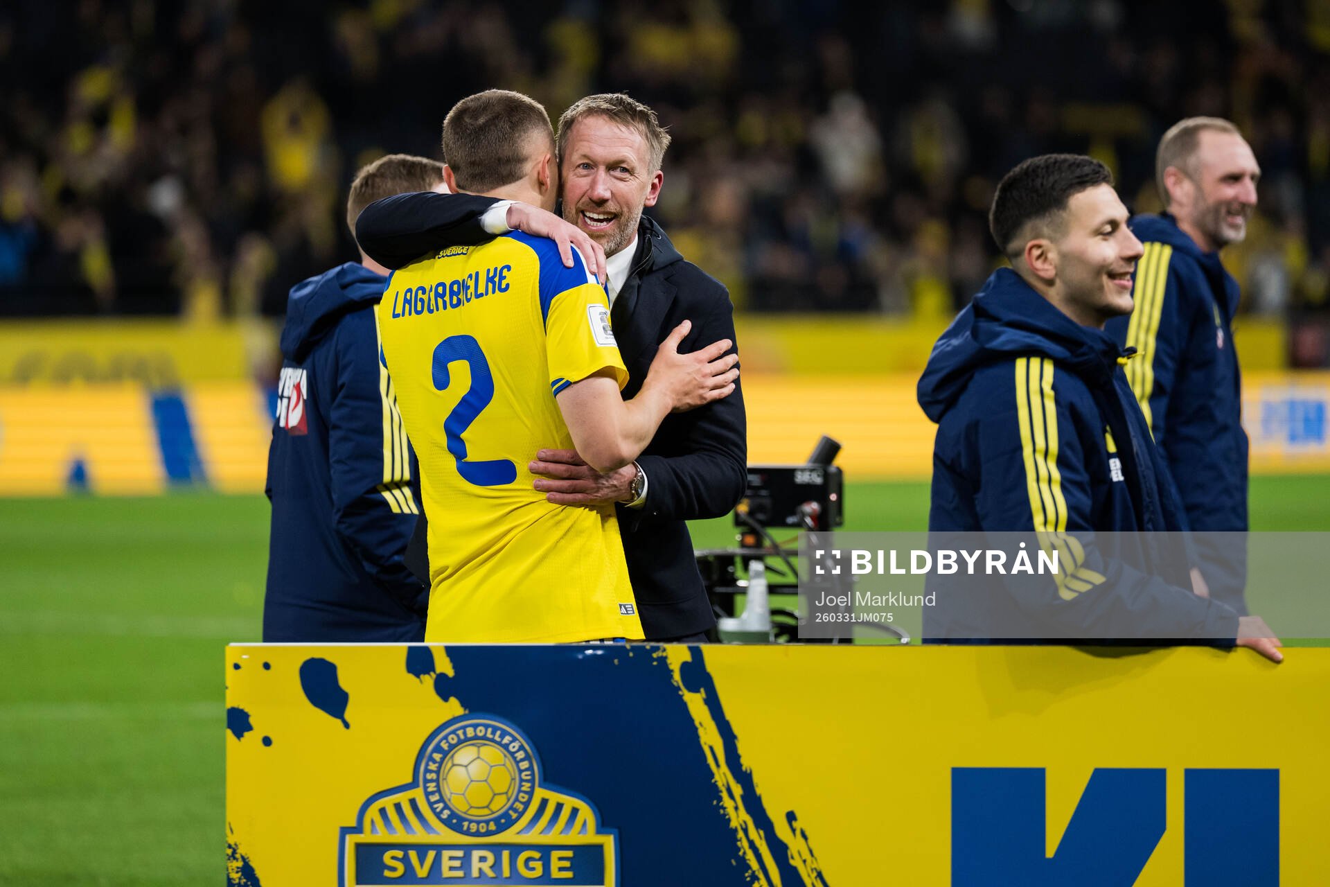 Gustaf Lagerbielke and head coach Graham Potter of Sweden