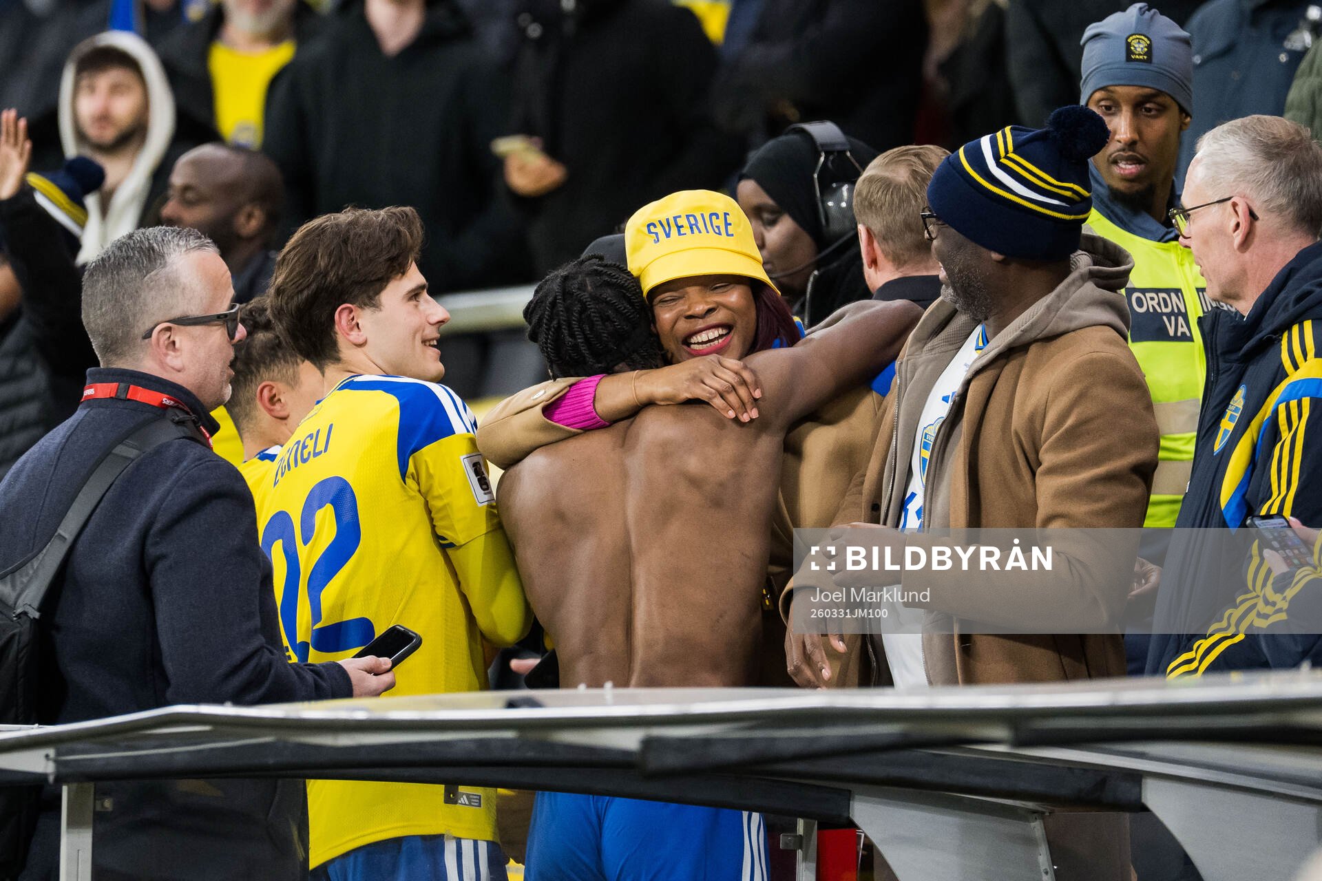 Anthony Elanga of Sweden celebrates