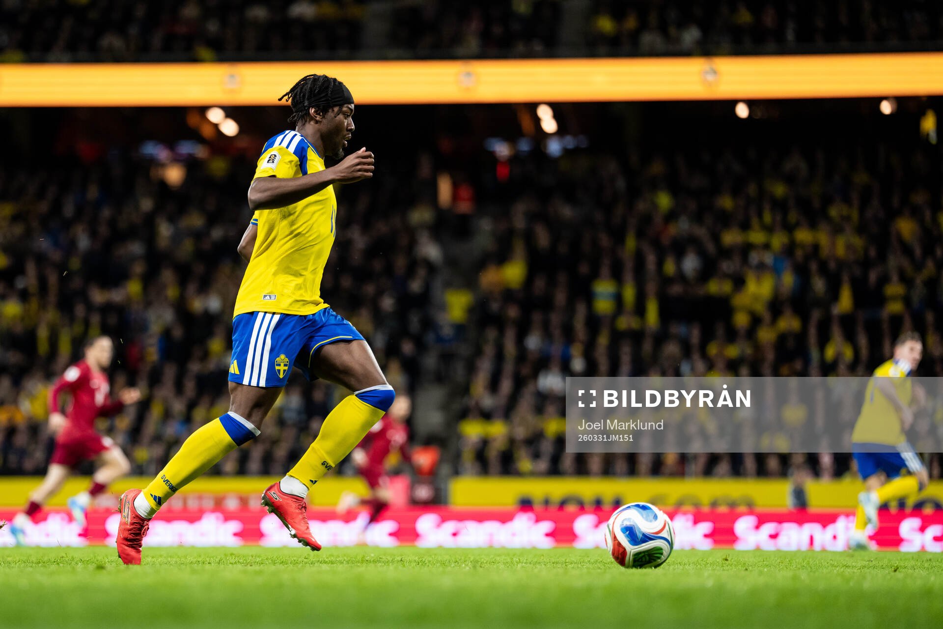 Anthony Elanga of Sweden