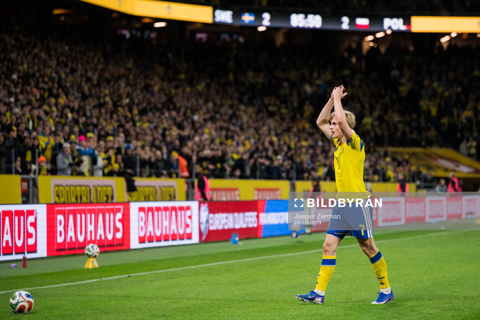 Lucas Bergvall of Sweden