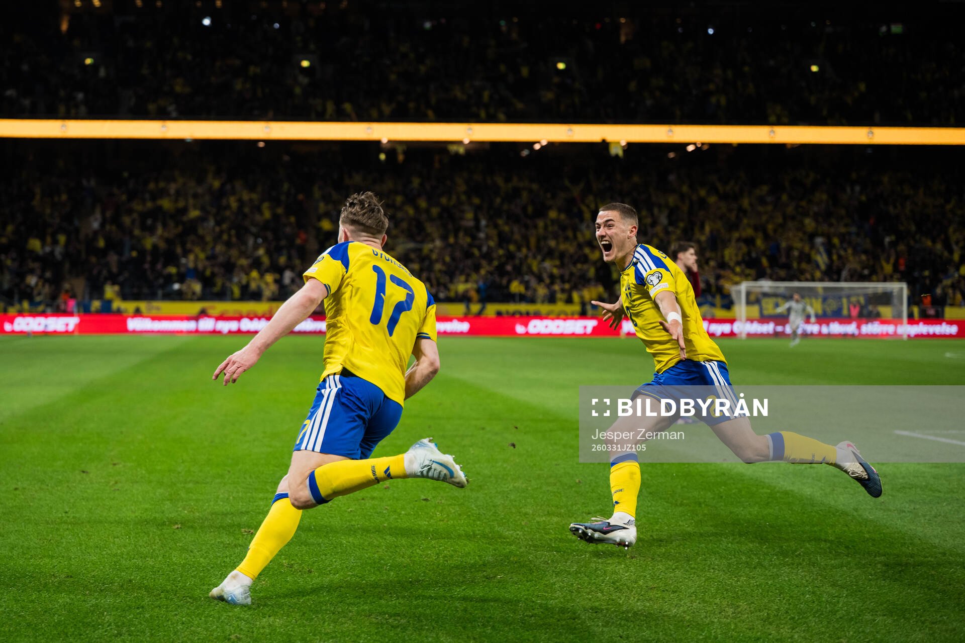 Viktor Gyökeres and Gustaf Lagerbielke of Sweden celebrate