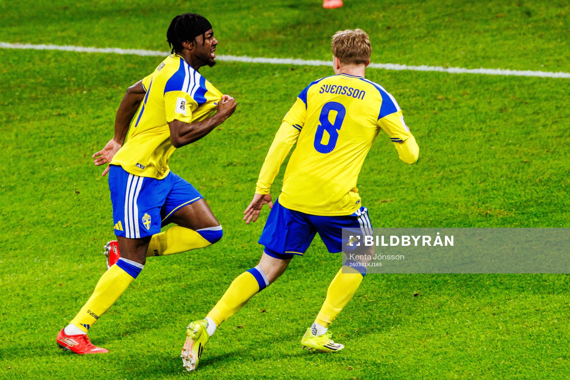 Anthony Elanga of Sweden celebrates