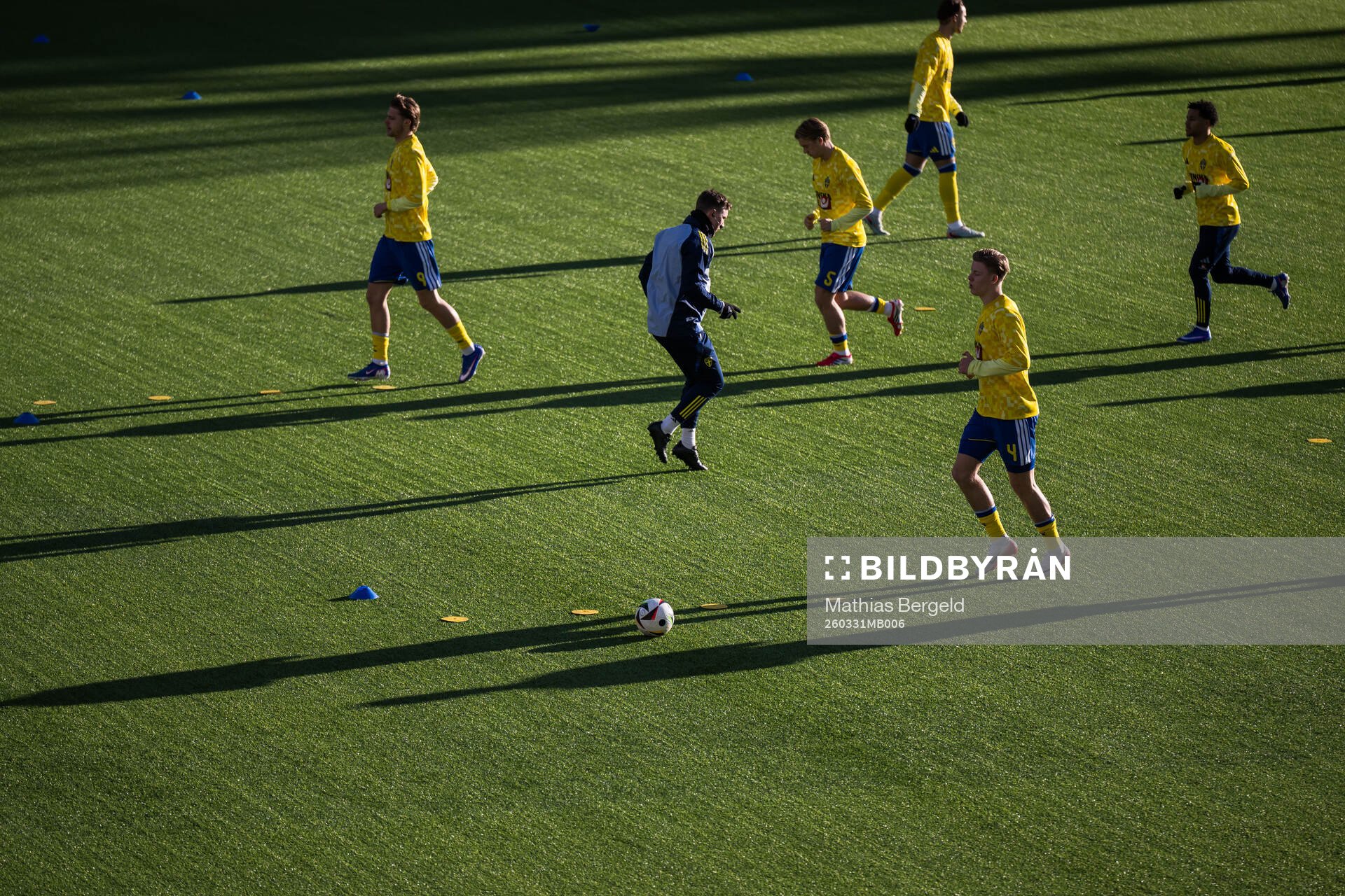 Noah Tolf and Nils Zätterström of Sweden