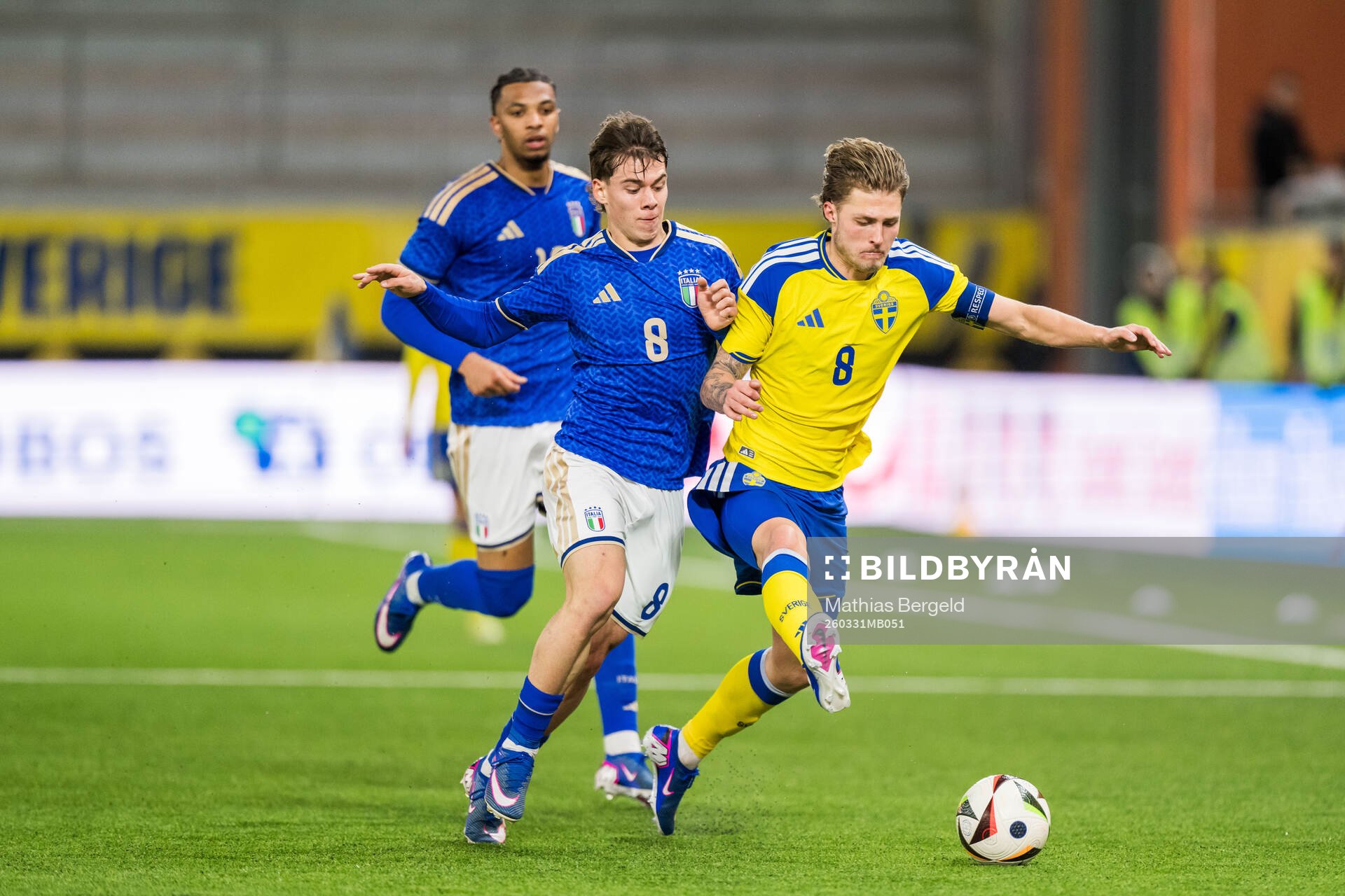 Lorenzo Venturino of Italy and Lukas Björklund of Sweden
