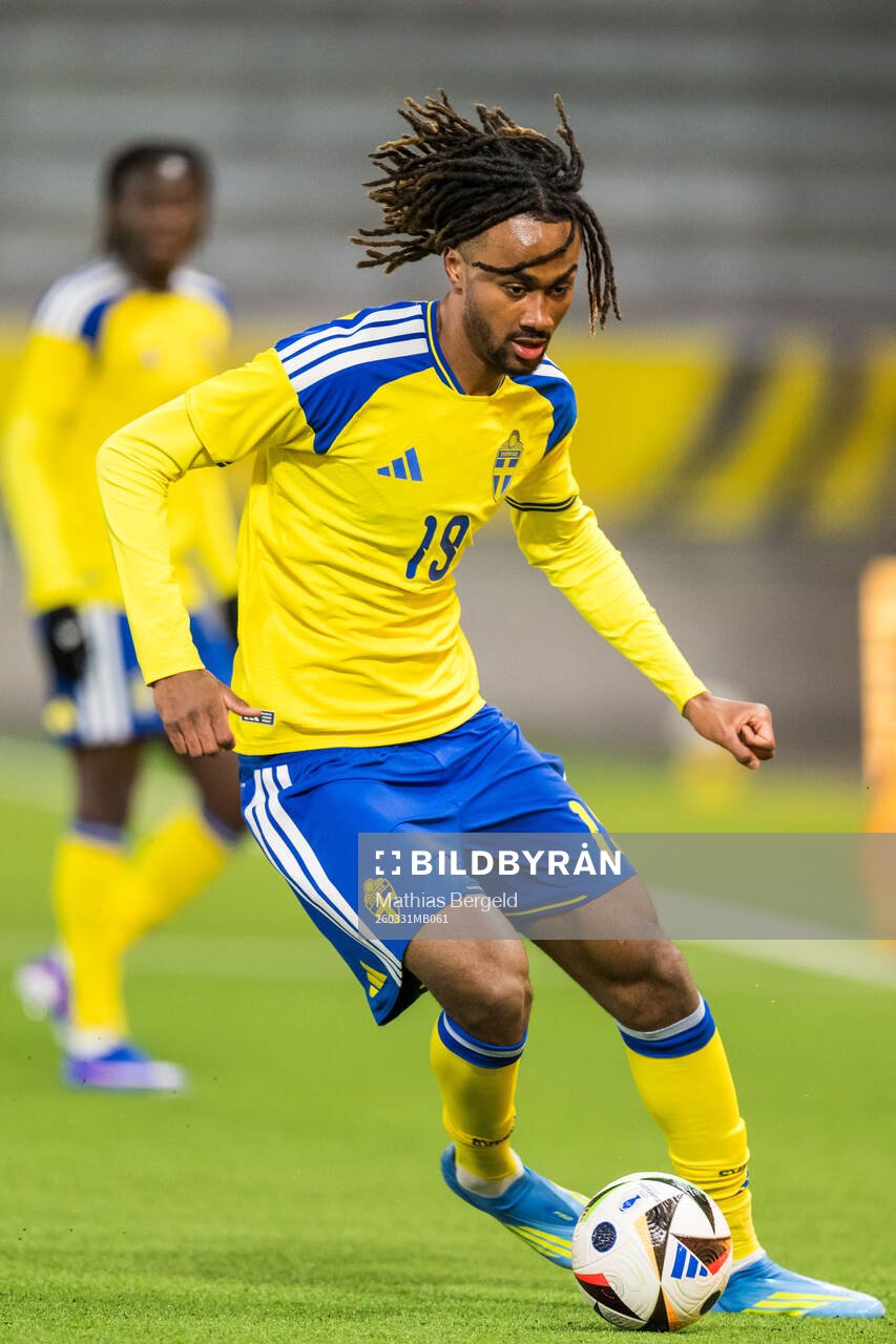 Jonah Kusi-Asare of Sweden