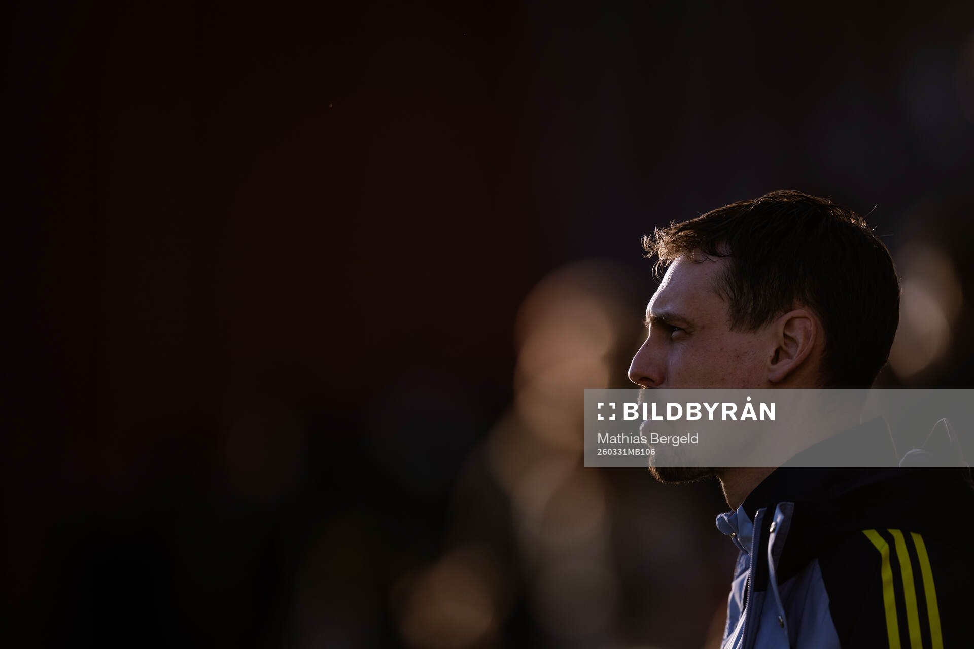 Head coach Daniel Bäckström of Sweden