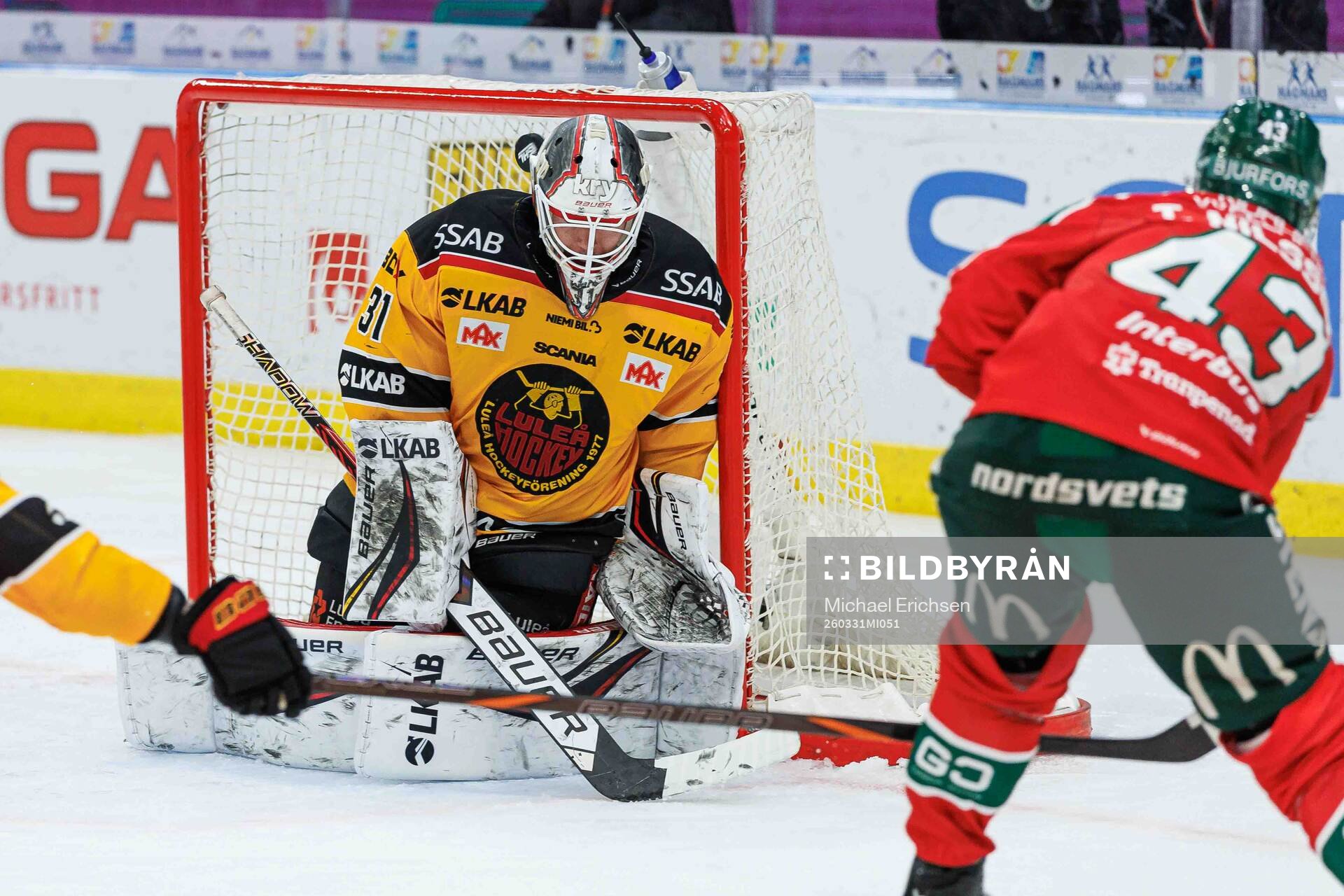 Frölundas Tom Nilsson gör 2-0 på Luleås målvakt