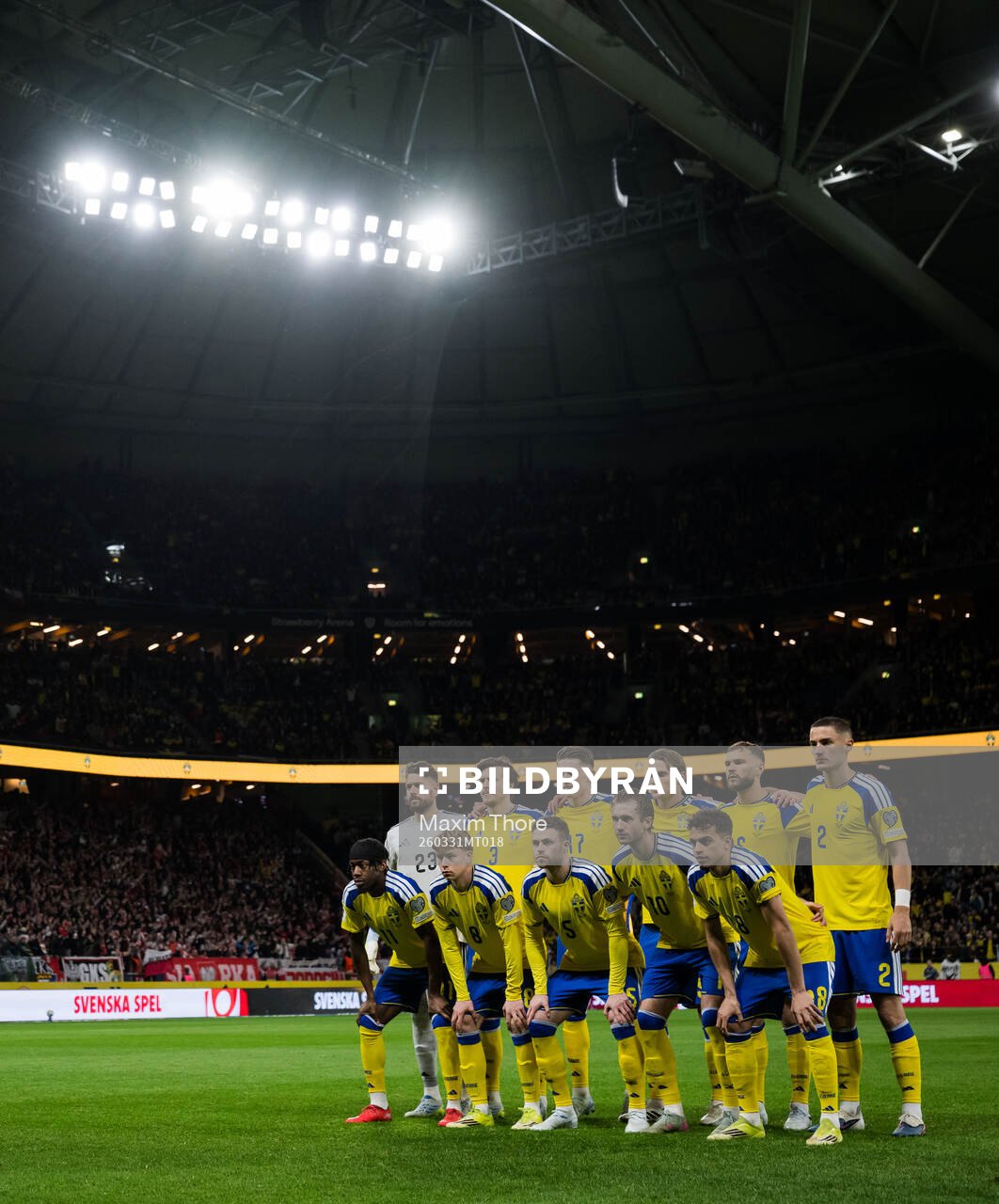 The starting eleven of Sweden pose for a team photo