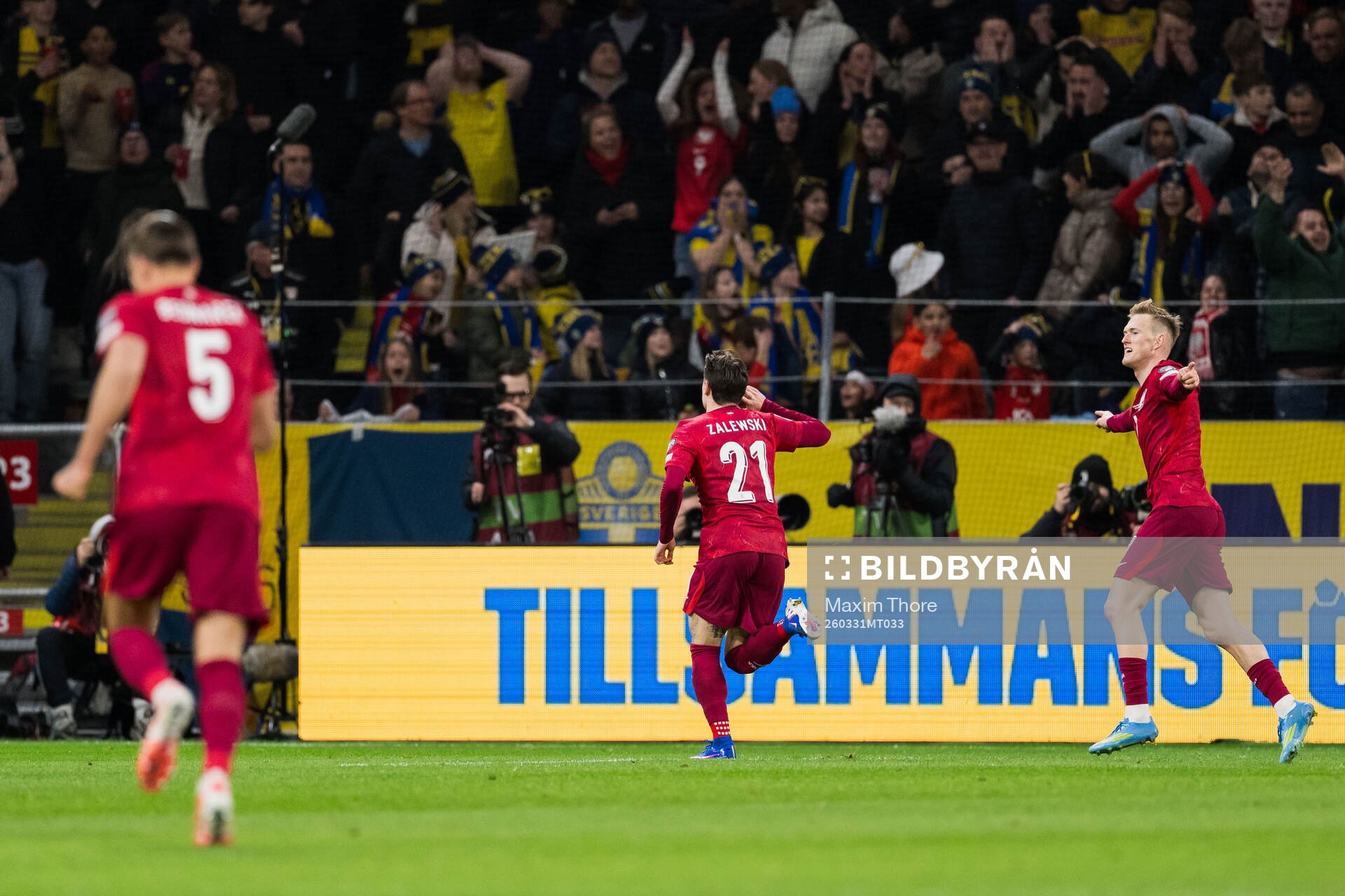 Nicola Zalewski of Poland celebrates the 1-1 goal