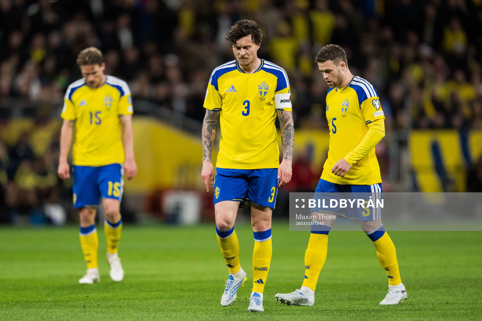 Victor Nilsson Lindelöf and Gabriel Gudmundsson of Sweden