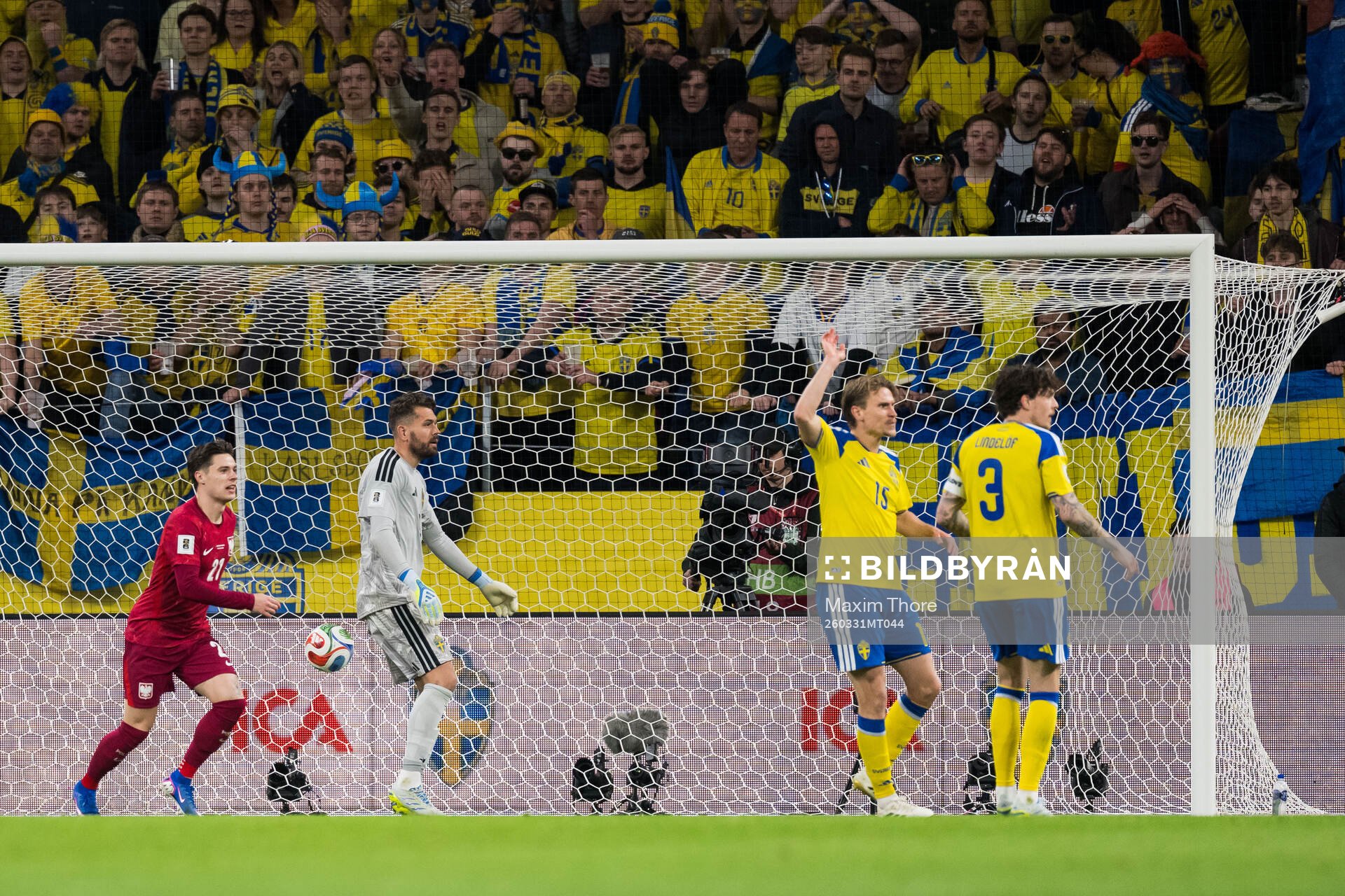 Goalkeeper Kristoffer Nordfeldt of Sweden looks dejected