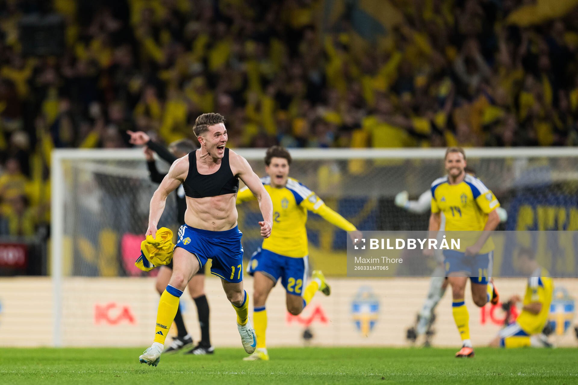 Viktor Gyökeres of Sweden celebrates