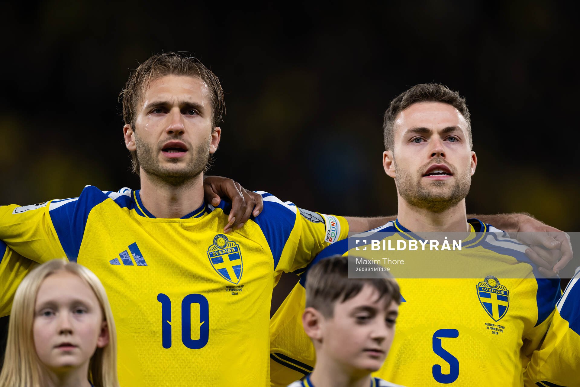 Benjamin Nygren and Gabriel Gudmundsson of Sweden at line up