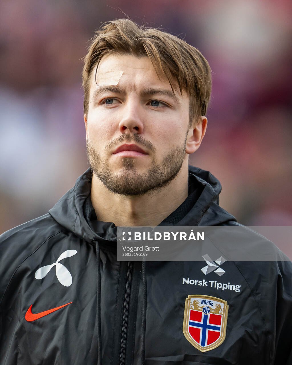 Fredrik André Bjørkan of Norway line up