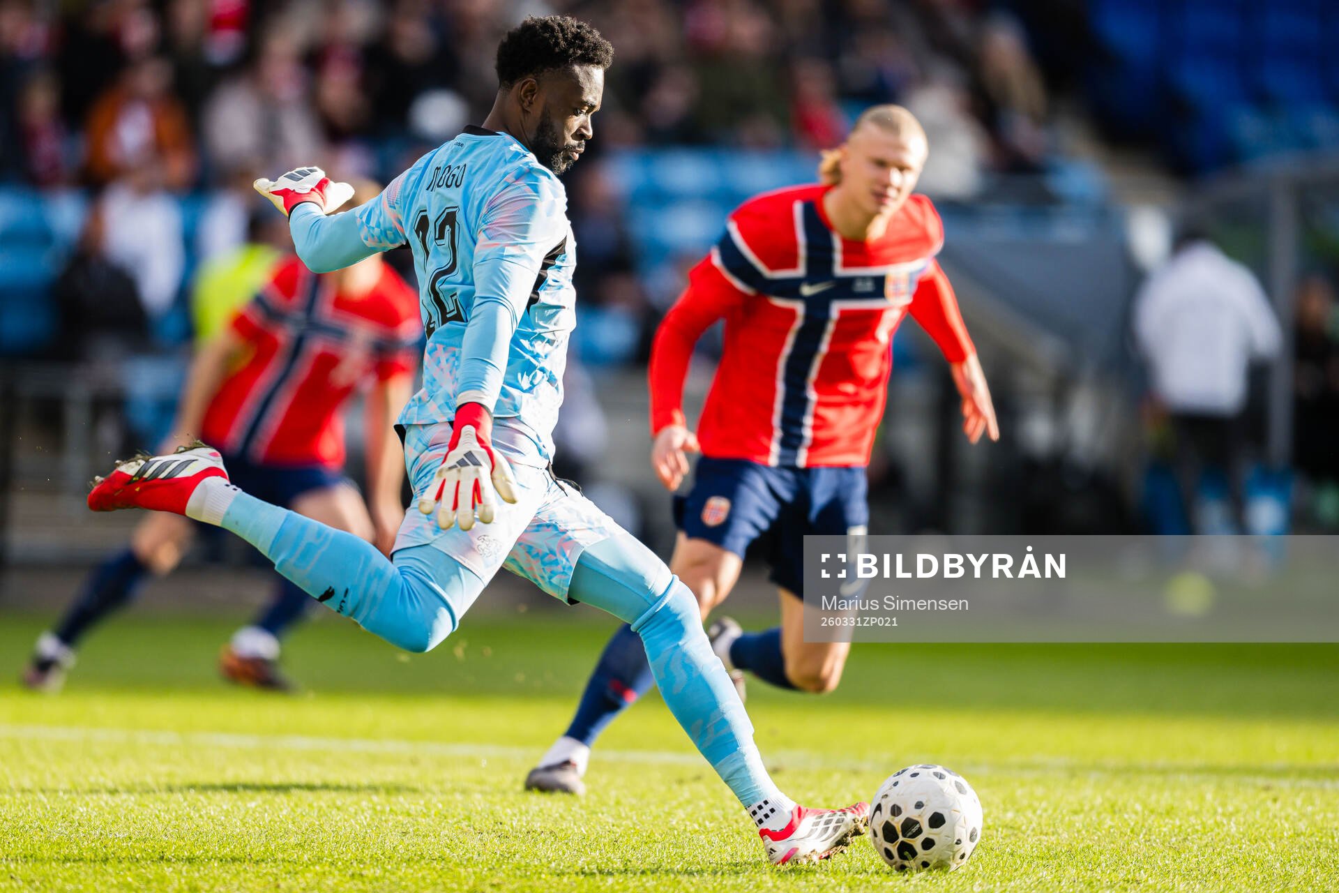 Goalkeeper Yvon Mvogo of Switzerlandduring the