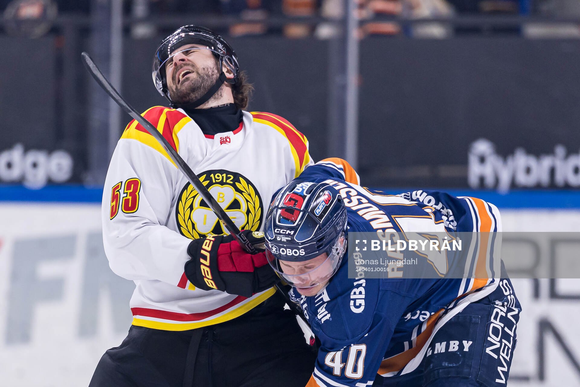 Brynäs Luke Witkowski och Växjös Dennis Rasmussen