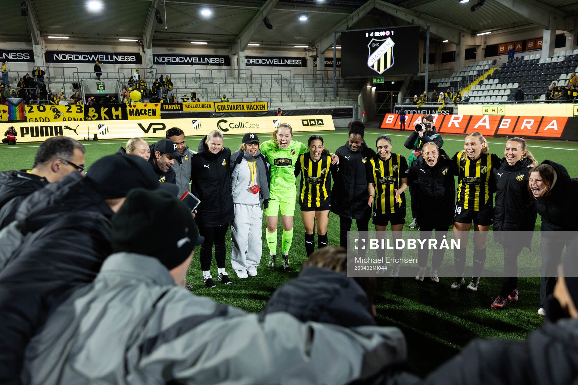 Players of Häcken celebrate