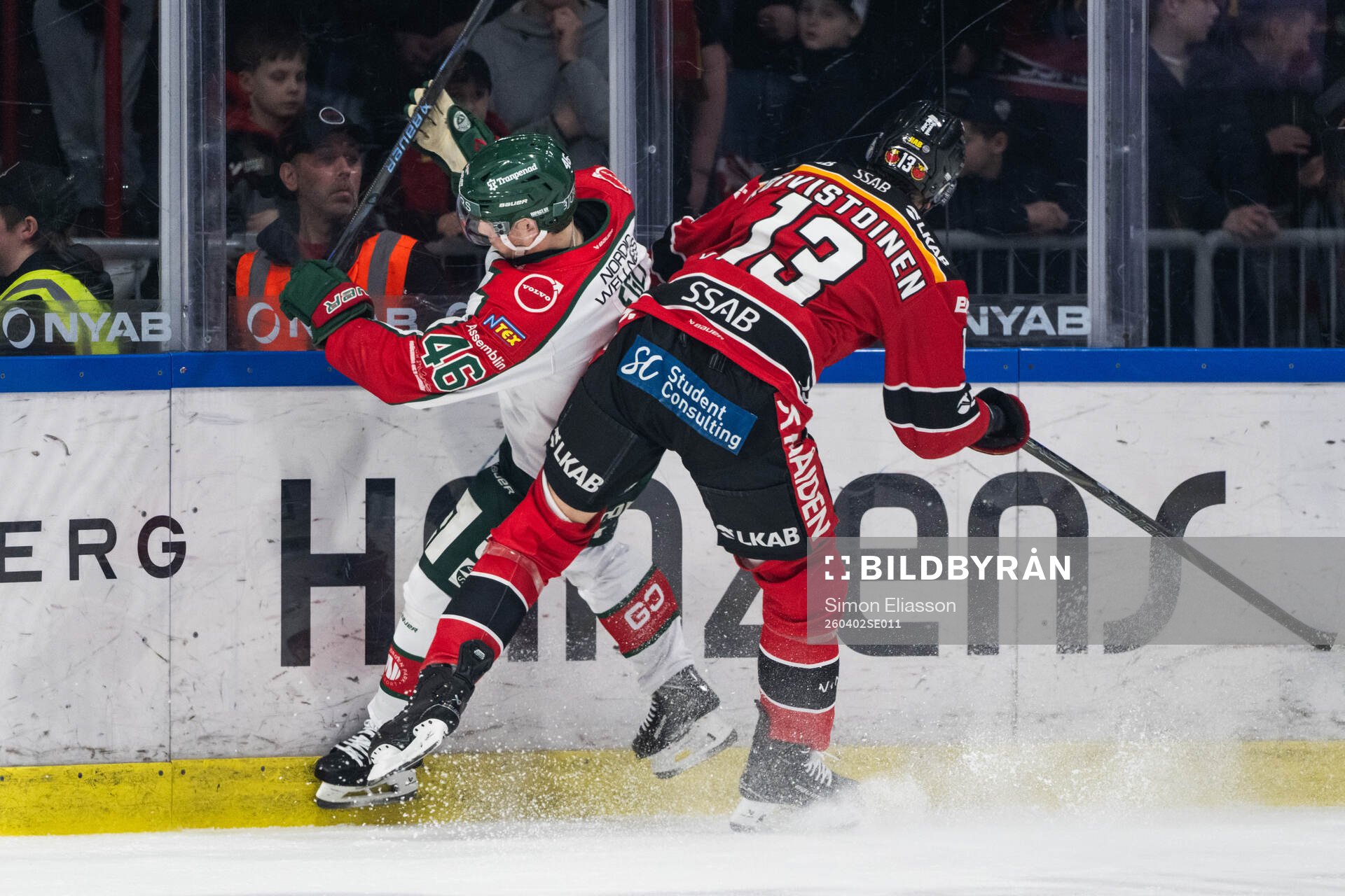 Frölundas Dominik Egli och Luleås Eetu Koivistoinen