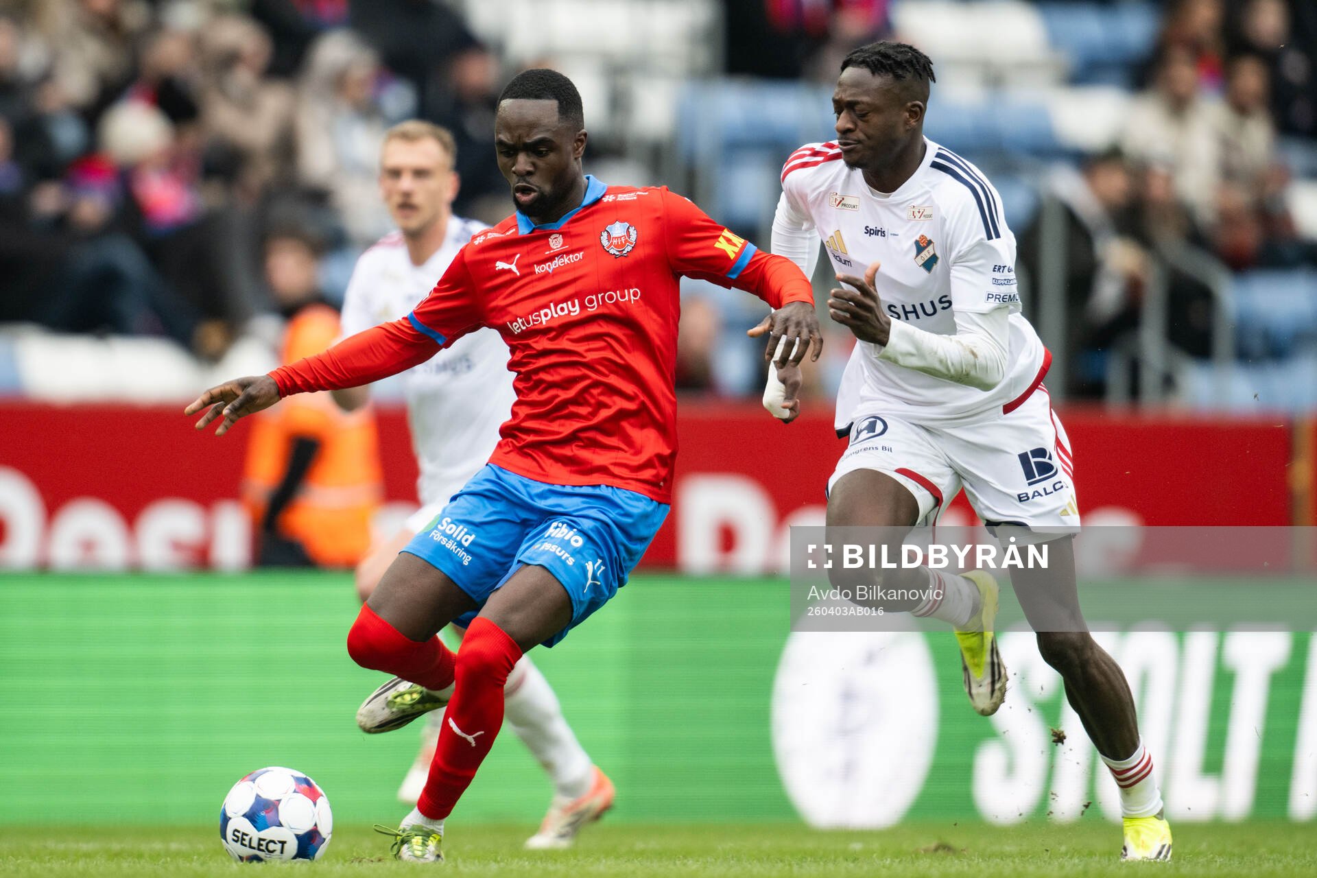 Helsingborgs Adam Akimey och Östers Kingsley Gyamfi