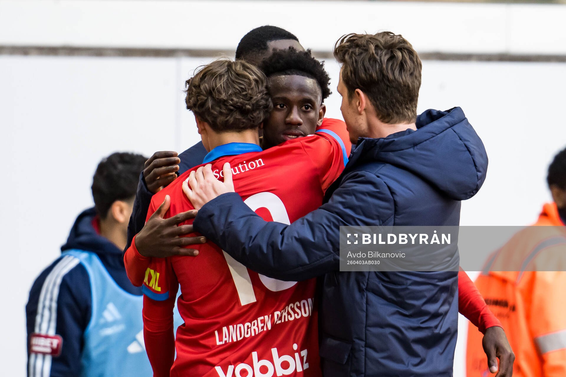 Helsingborgs Clancy Valere Biten jublar med lagkamrater