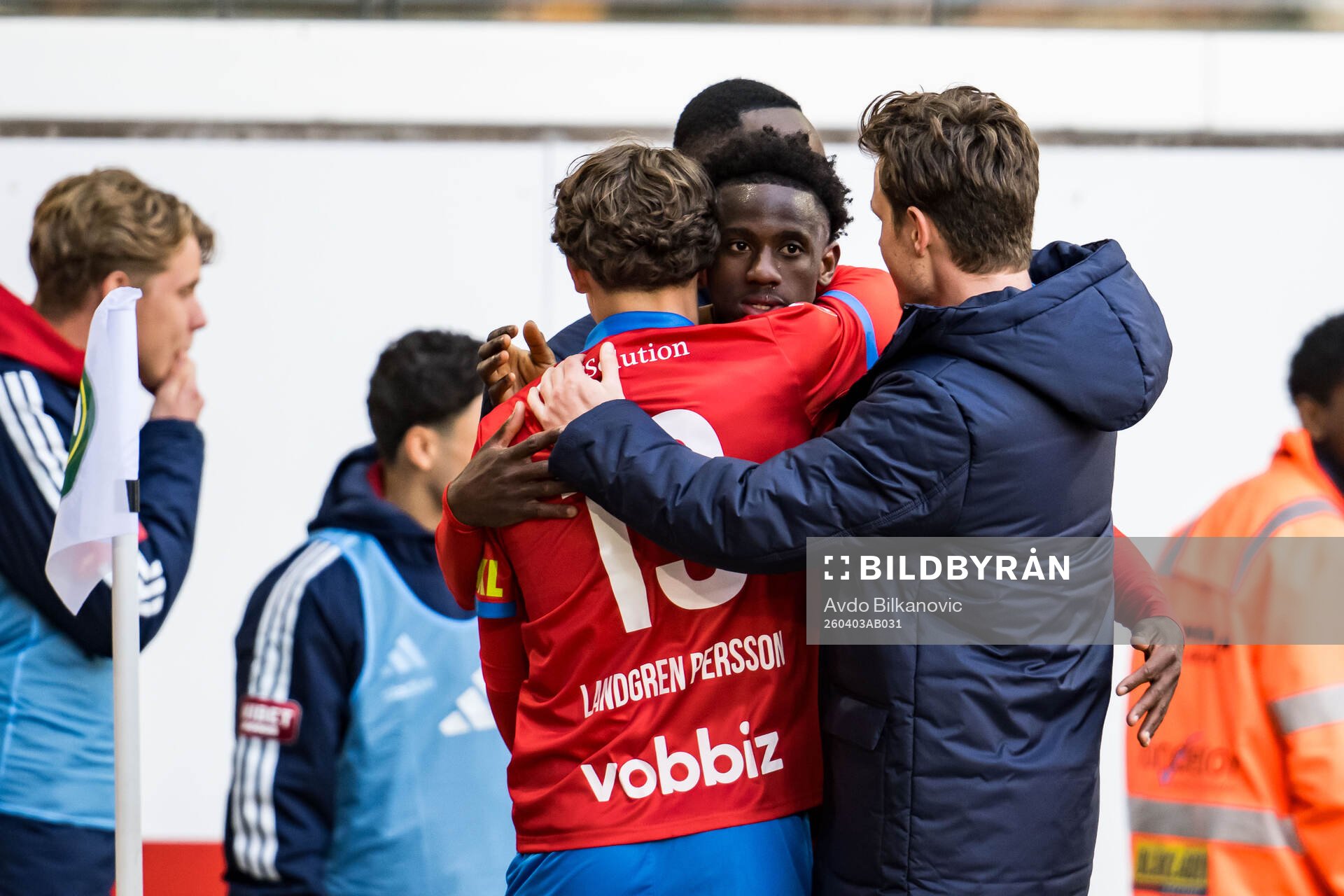 Helsingborgs Clancy Valere Biten jublar med lagkamrater