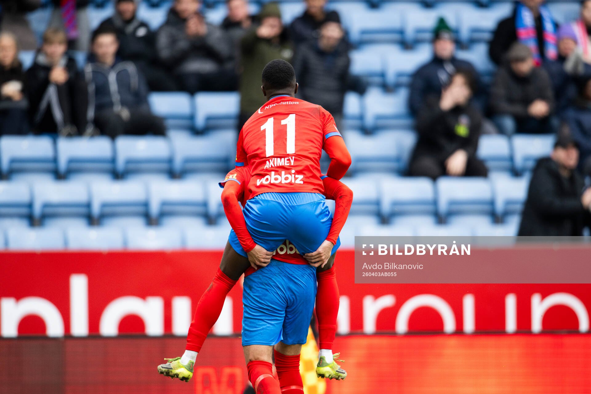 Helsingborgs Ervin Gigovic och Adam Akimey jublar