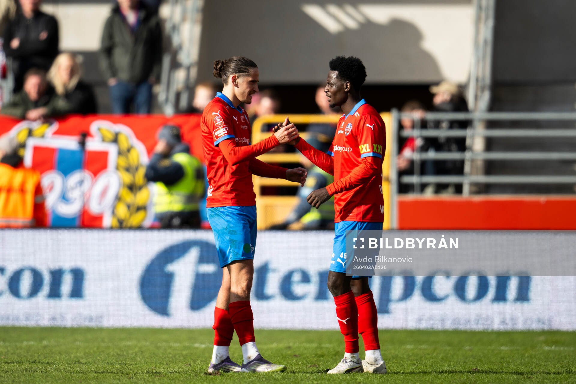 Helsingborgs Ervin Gigovic och Daouda Amadou jublar