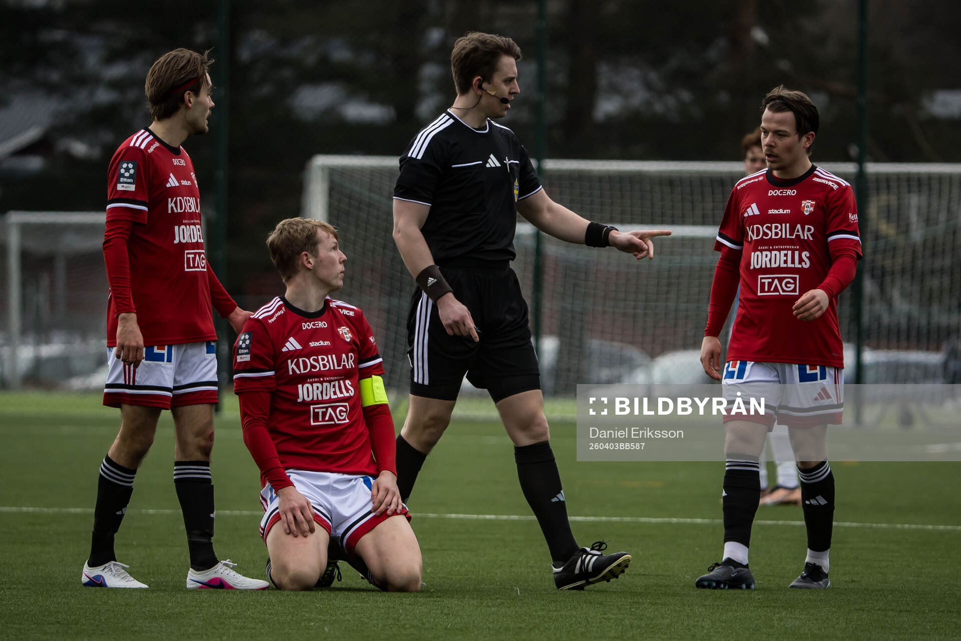 Karlstads Eric Forsberg och Domare Oscar Forsberg