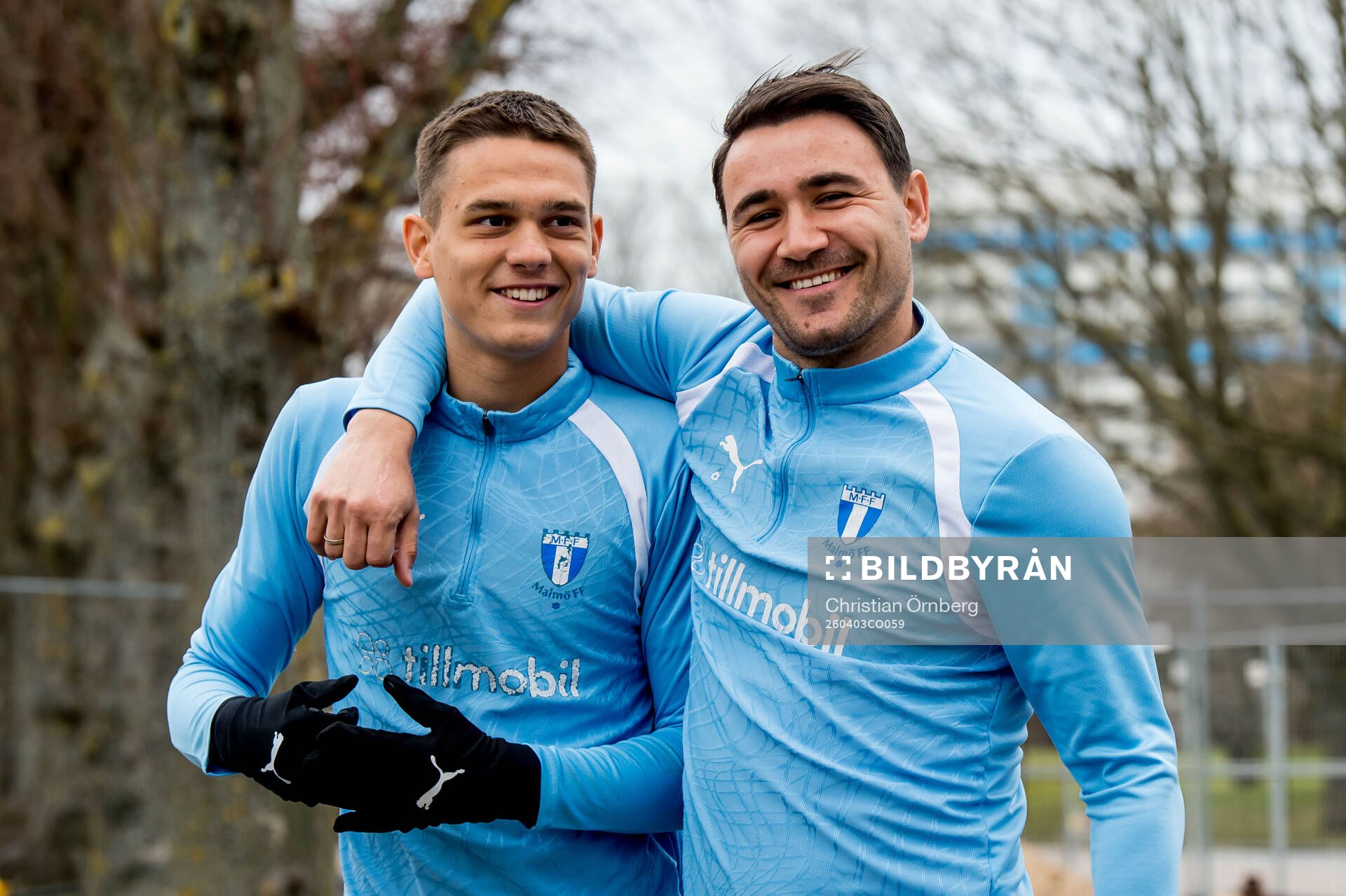 Jovan Milosavljevic och Yanis Karabelyov