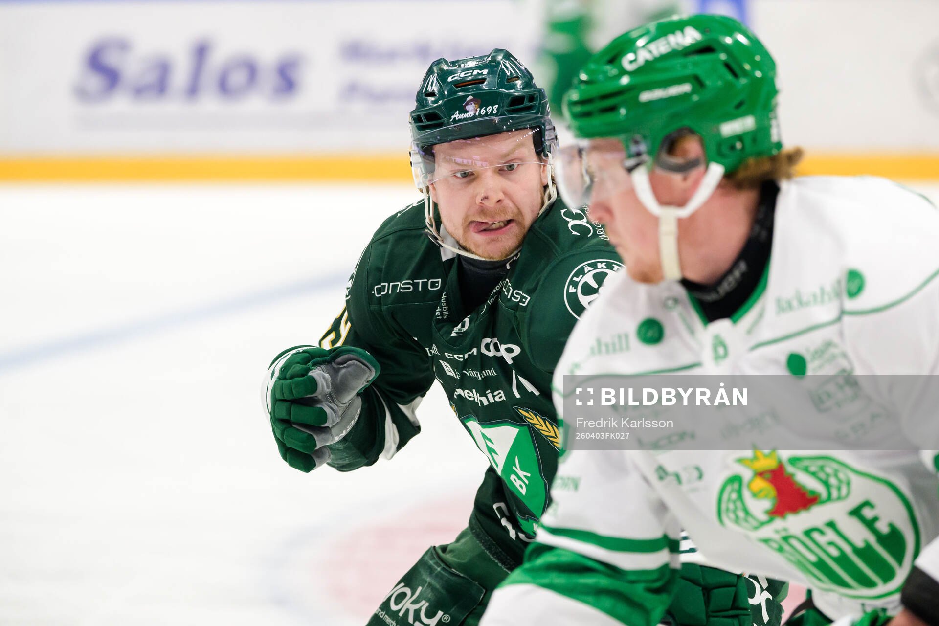 Färjestads Oskar Steen och Rögles Paul Ladue