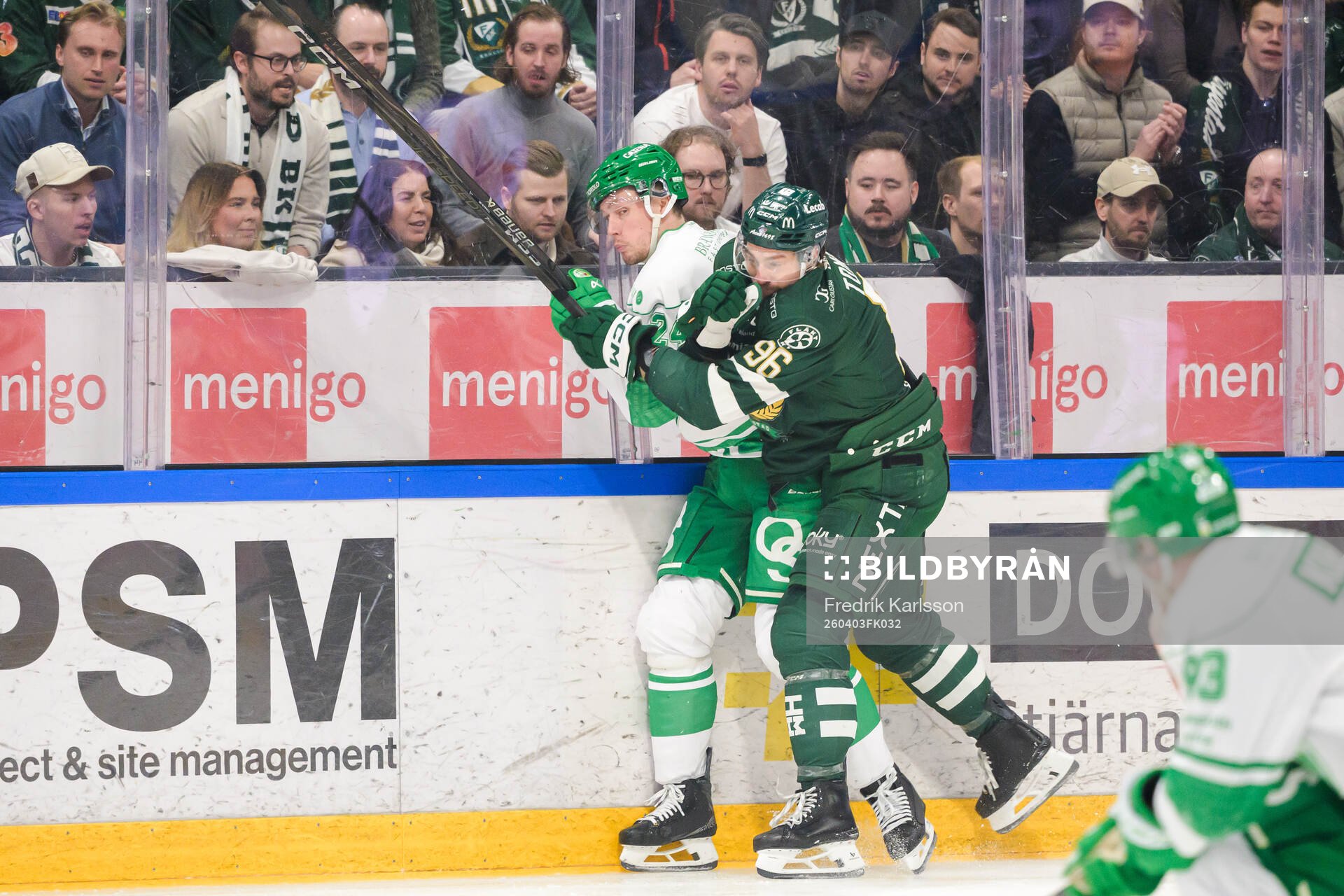 Rögles Mattias Göransson  och Färjestads David Tomasek