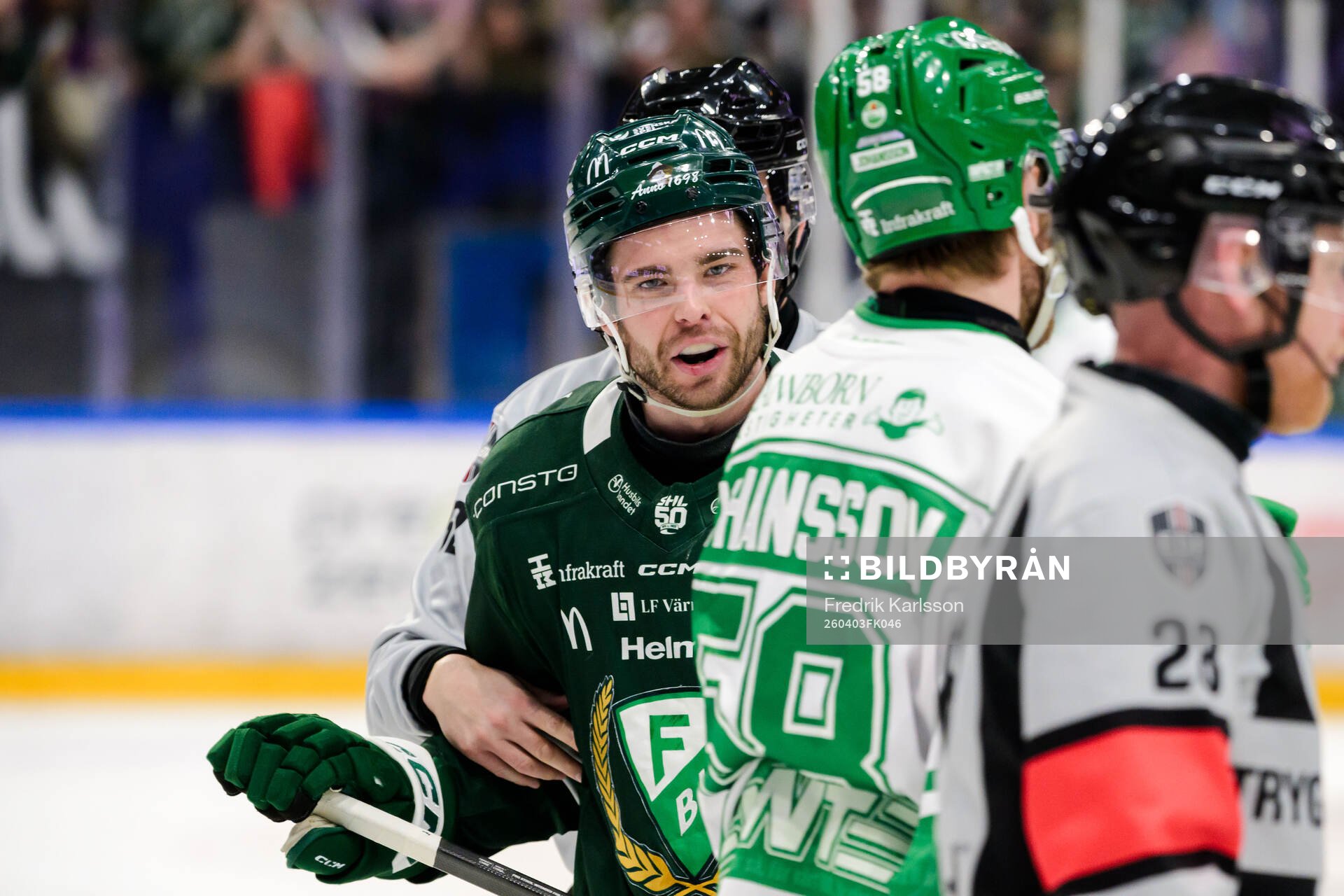 Färjestads Viktor Lodin och Rögles Filip Johansson