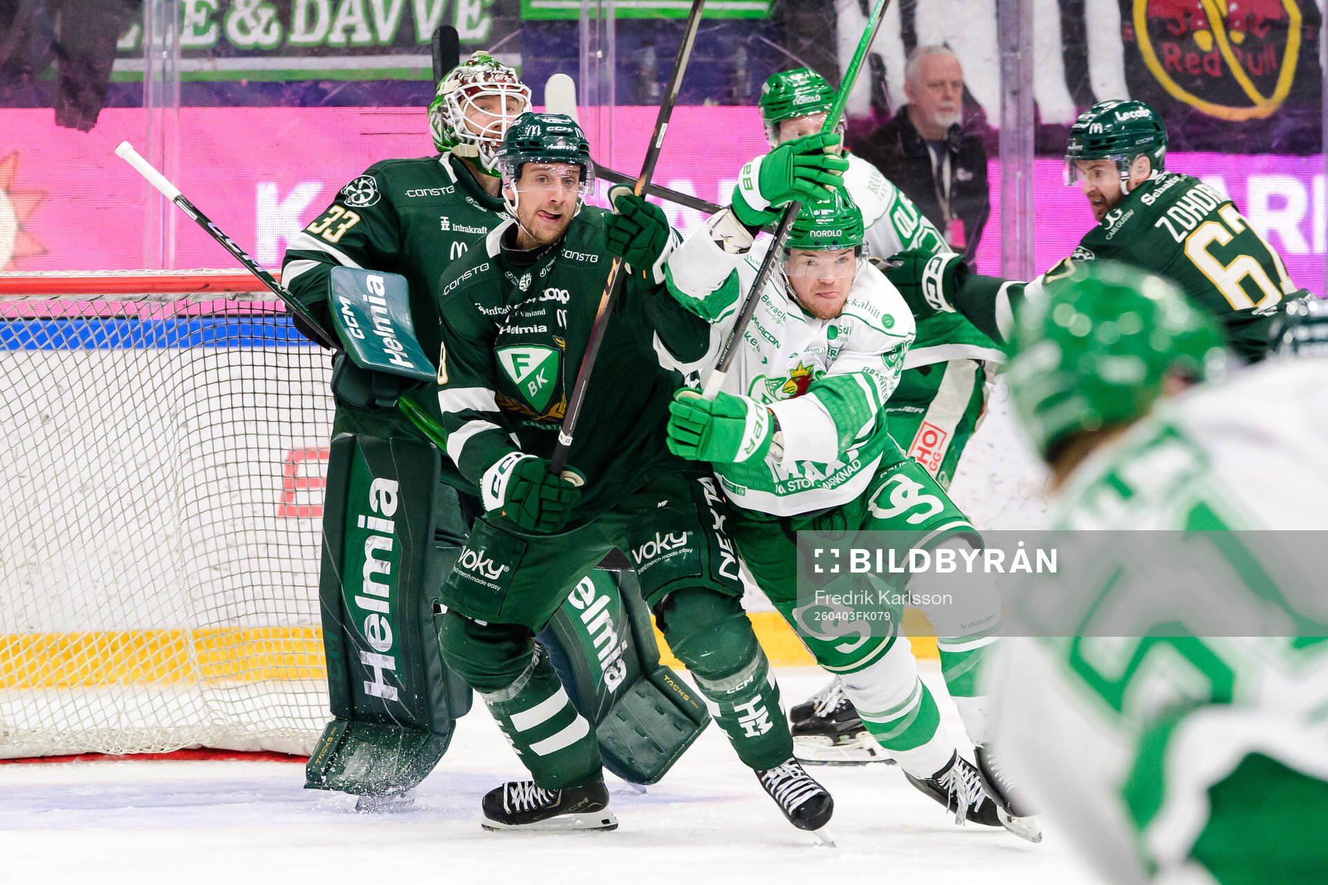 Färjestads Filip Roos och Rögles Karson Kuhlman