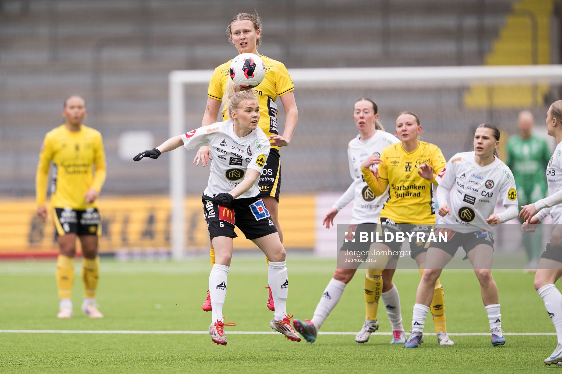 Elfsborgs Ellen Nilsson och Örebro SKs Johanna Wikström