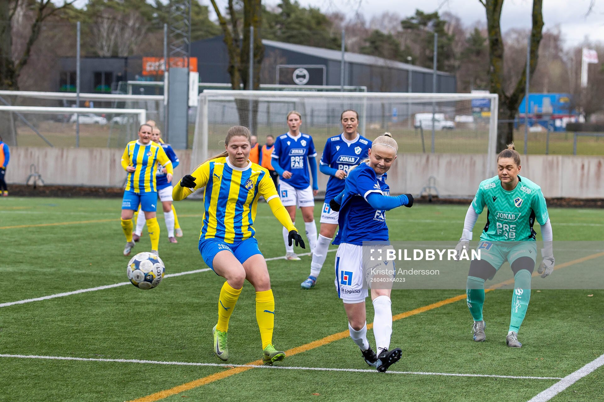 Eskilsminnes Johanna Olsson och Halmstads Tilde Duphorn