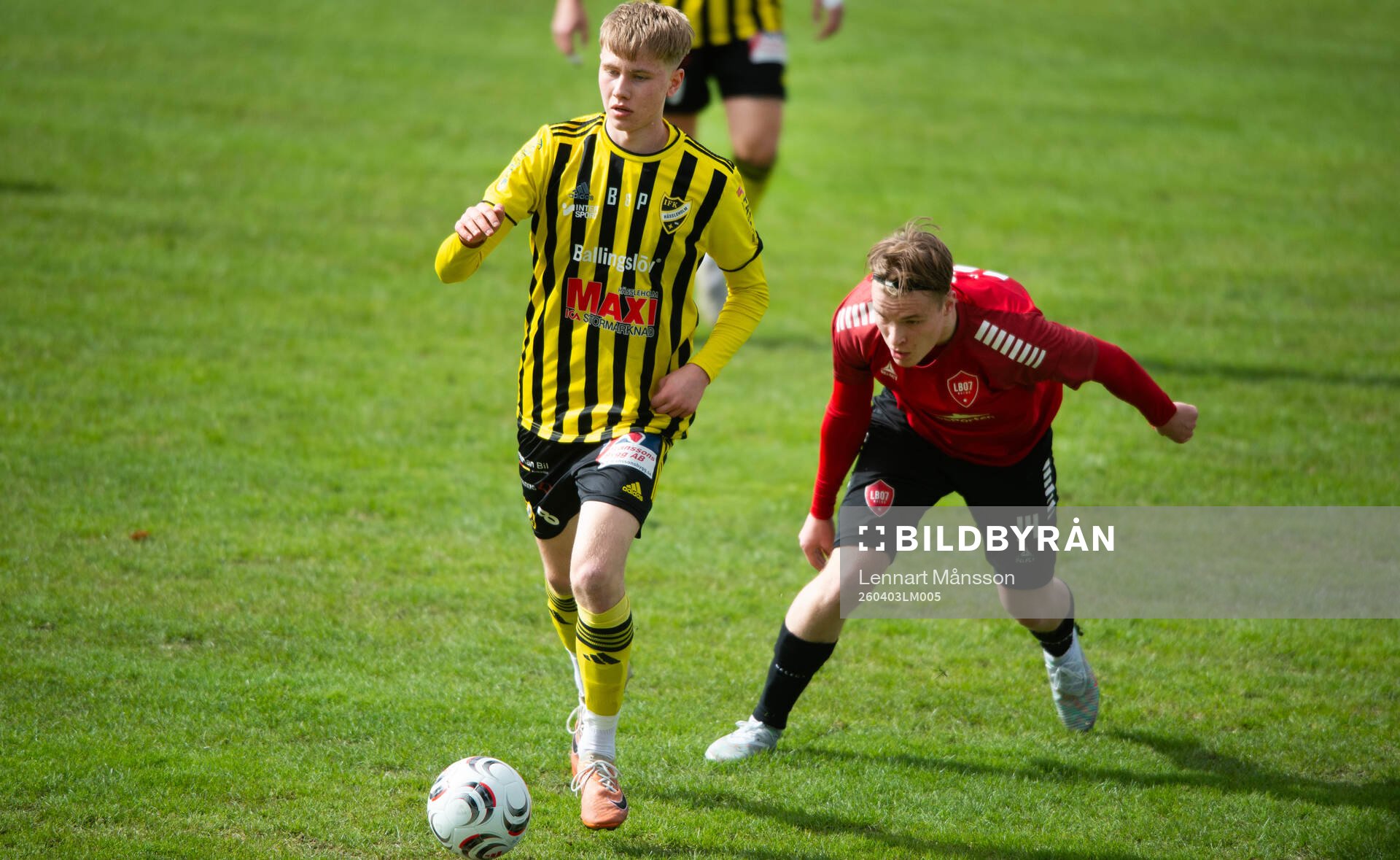 IFK Hässleholms Axel Nilsson i matchen i division 3 mellan