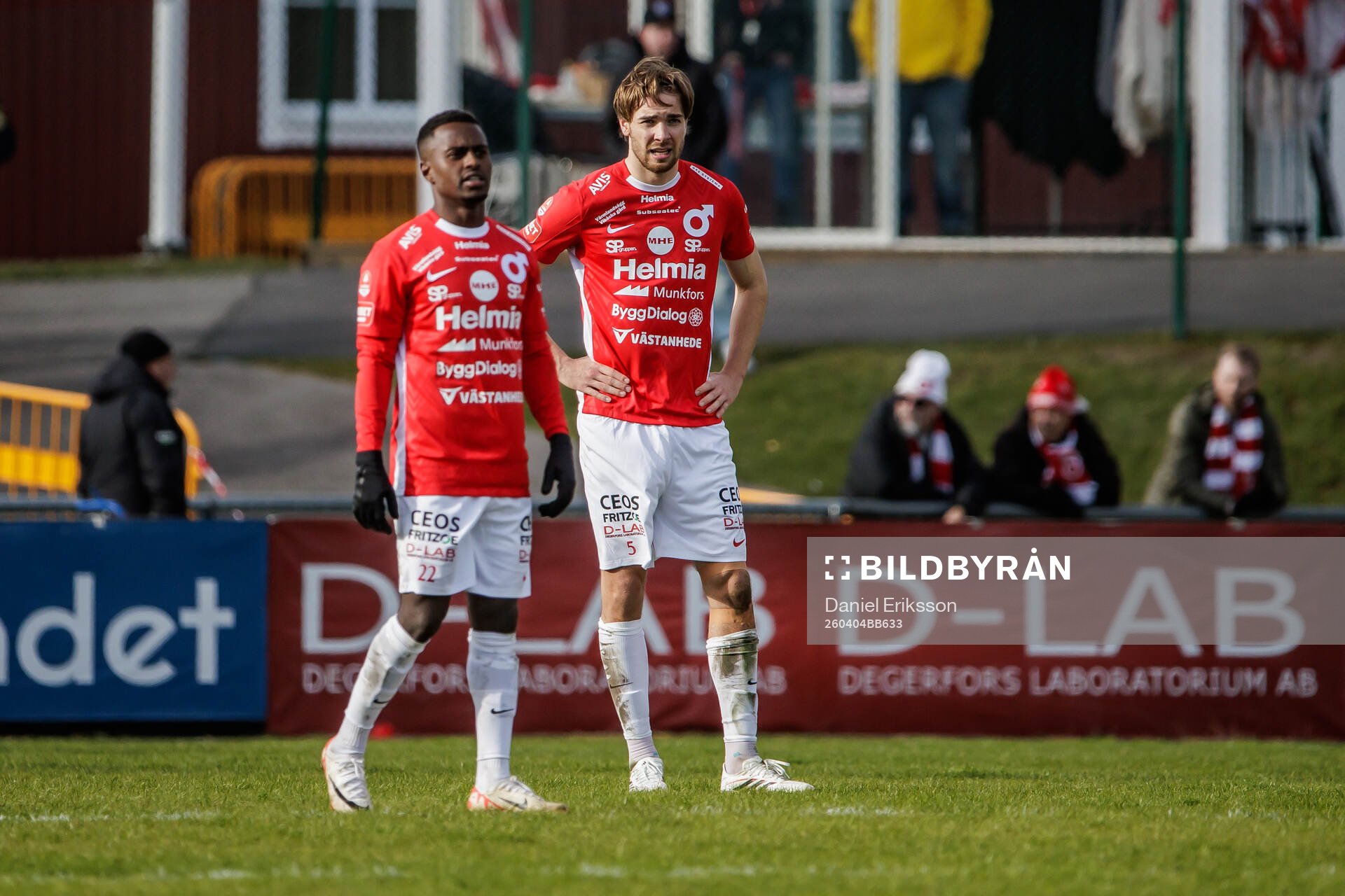Degerfors Nahom Netabay och Juhani Pikkarainen deppar