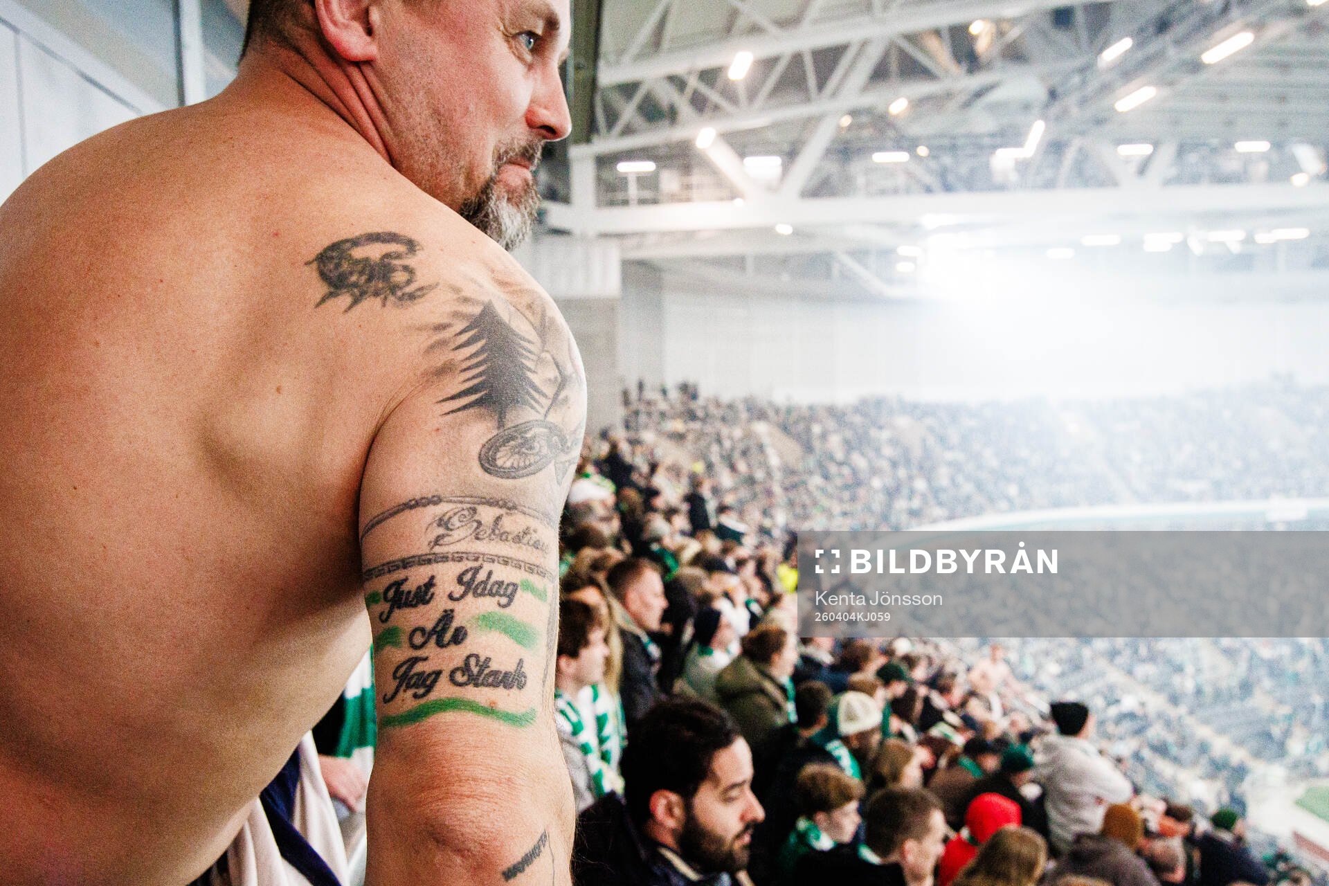 Hammarbys supportrar med en tatuering