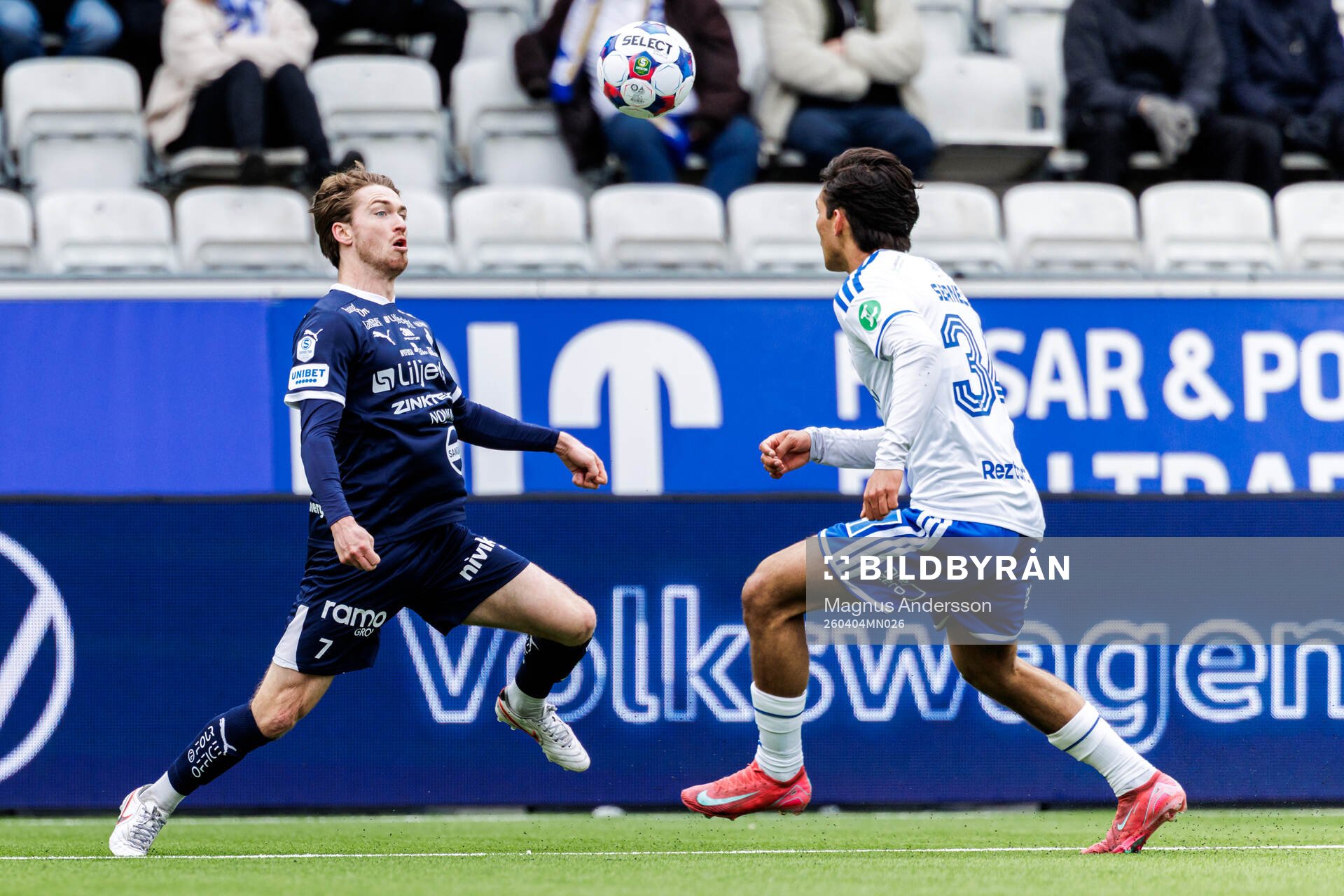 Värnamos Carl Johansson och IFK Norrköpings Noel Sernelius