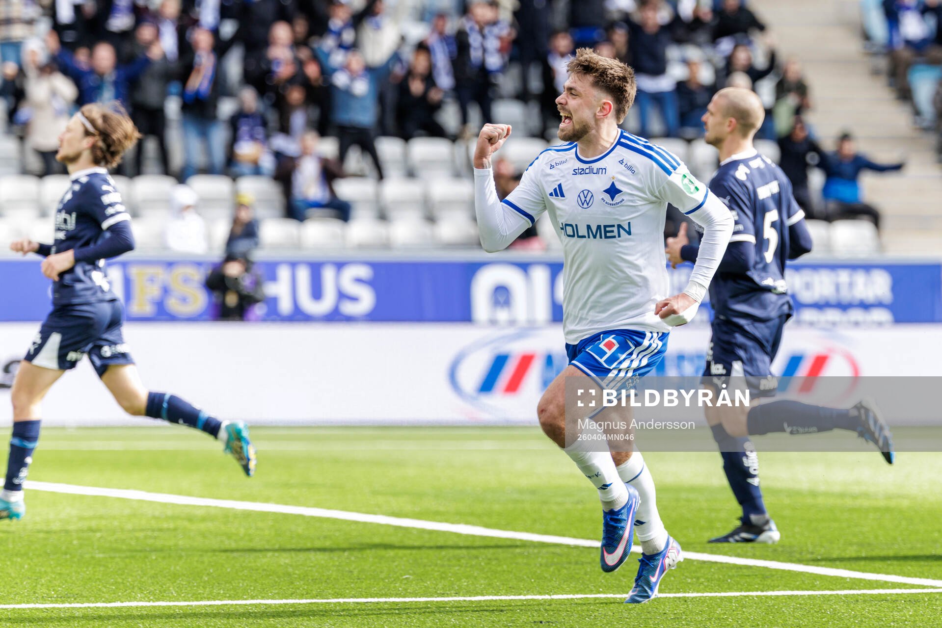 IFK Norrköpings Tim Prica jublar